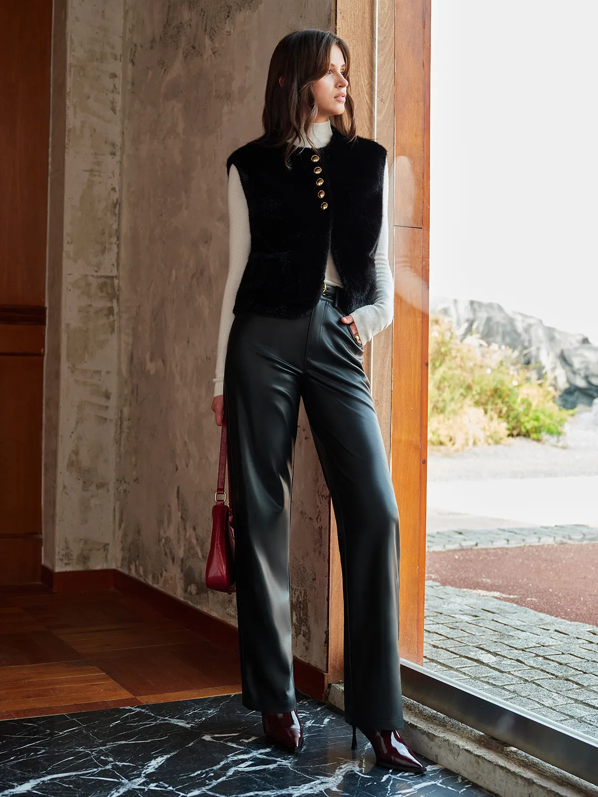 Round Neck Button Faux Fur Vest sold by COMMENSE product image thumbnail 5