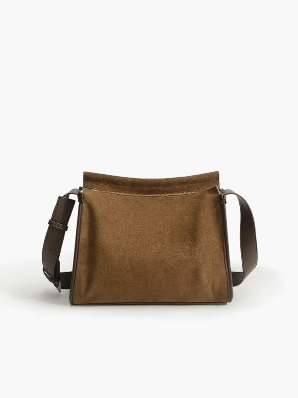 Causal Bucket Zipper Tote Bag sold by COMMENSE