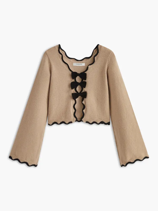 Contrast Wave Trim Bow Sweater sold by COMMENSE
