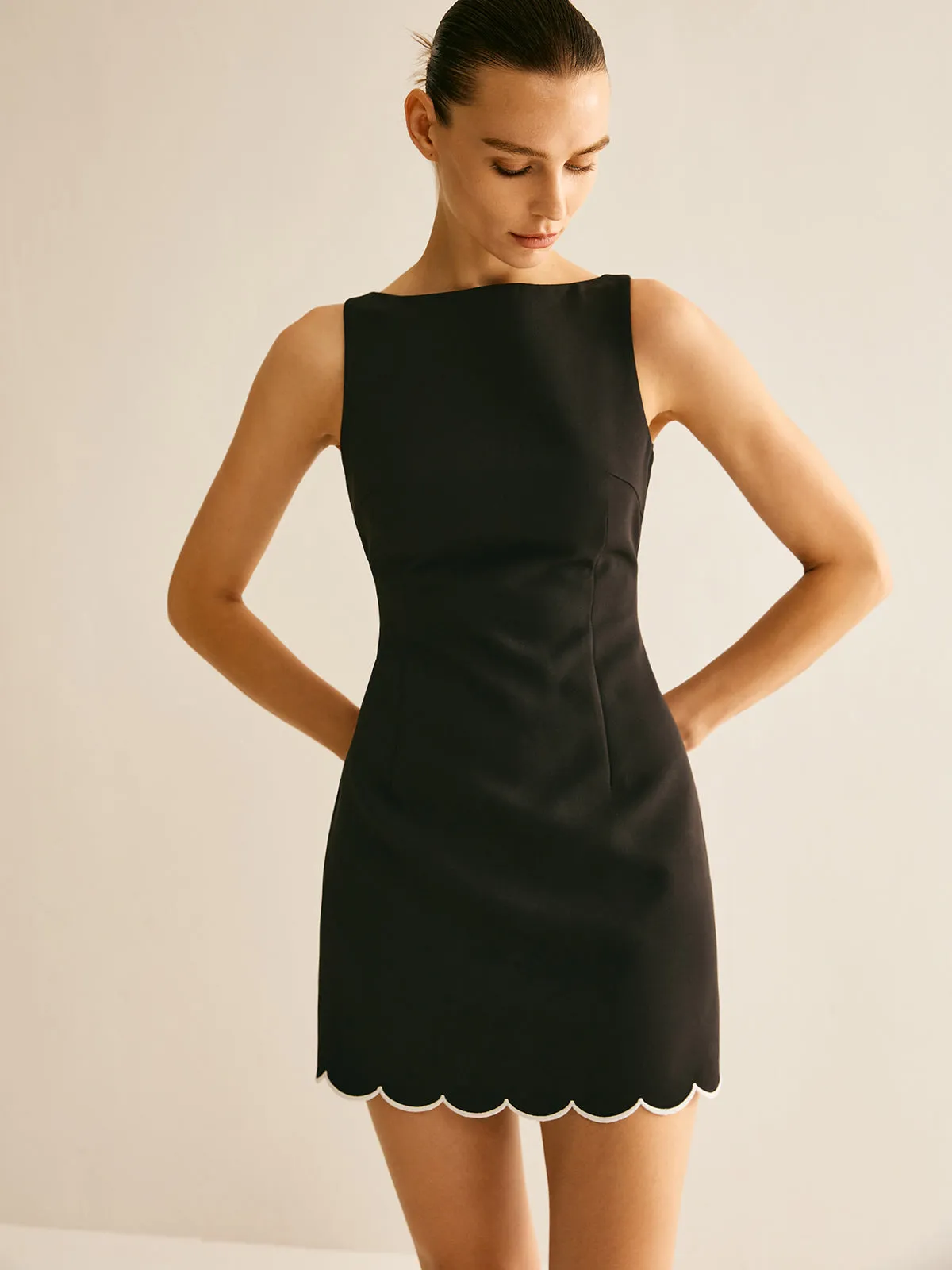 Minimalist Wave Trim Tank Dress sold by COMMENSE product image thumbnail 3