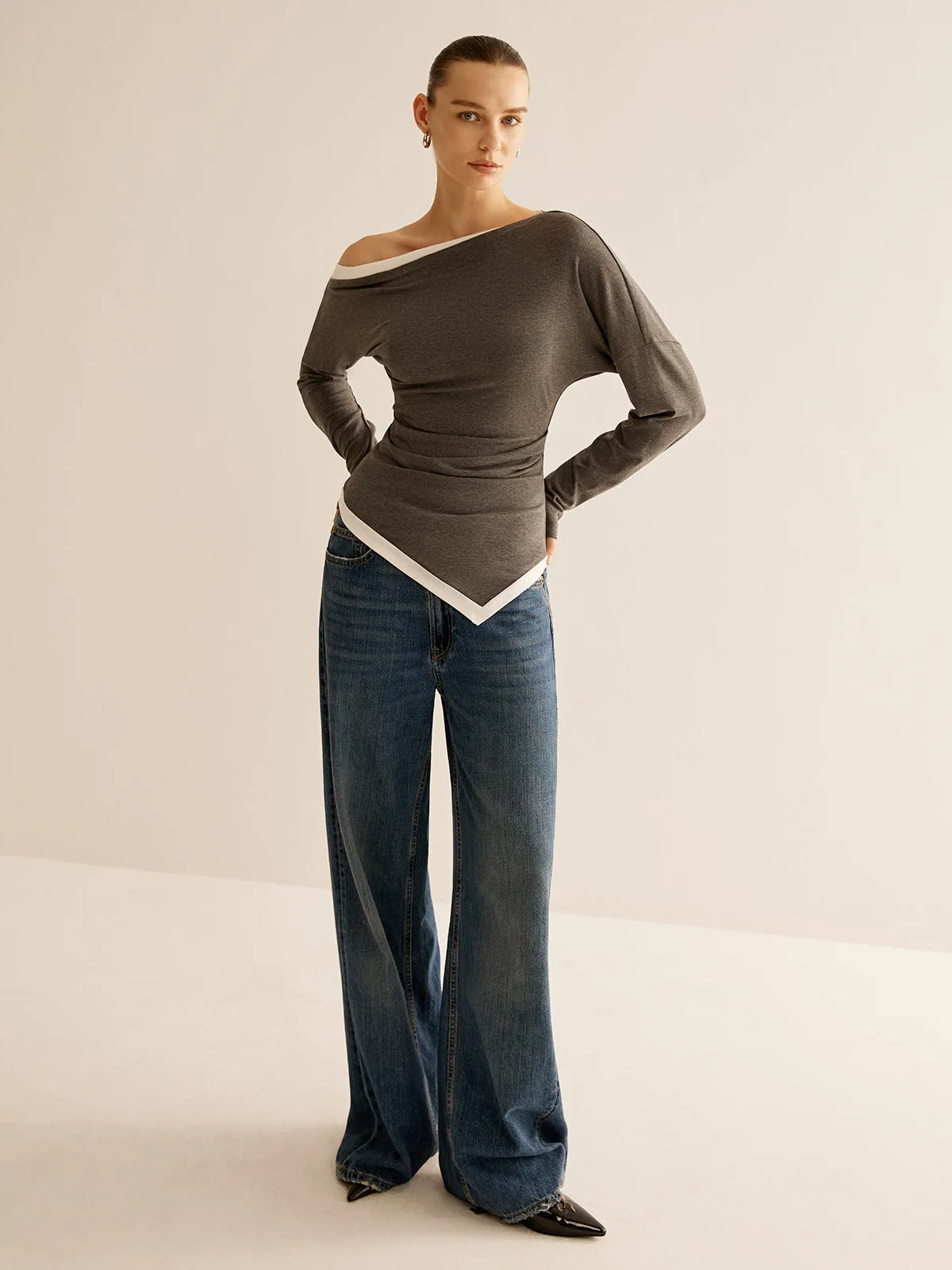 Asymmetrical Contrast Trim Slim T-Shirt sold by COMMENSE product image thumbnail 2