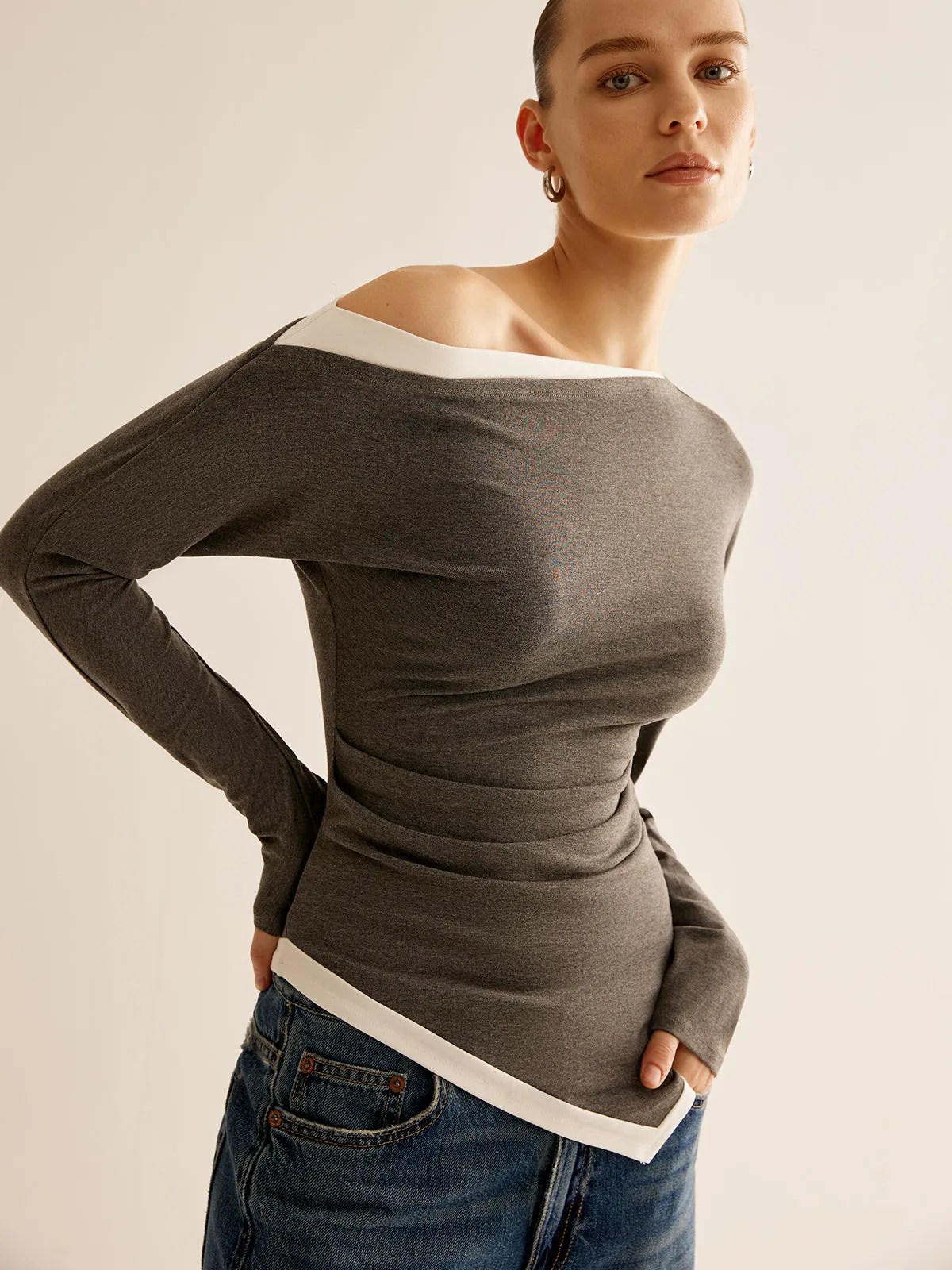 Asymmetrical Contrast Trim Slim T-Shirt sold by COMMENSE product image thumbnail 3
