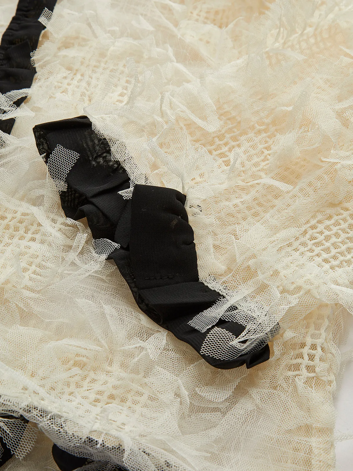 Elegant Contrast Trim Tie Shaggy Blouse sold by COMMENSE product image thumbnail 4