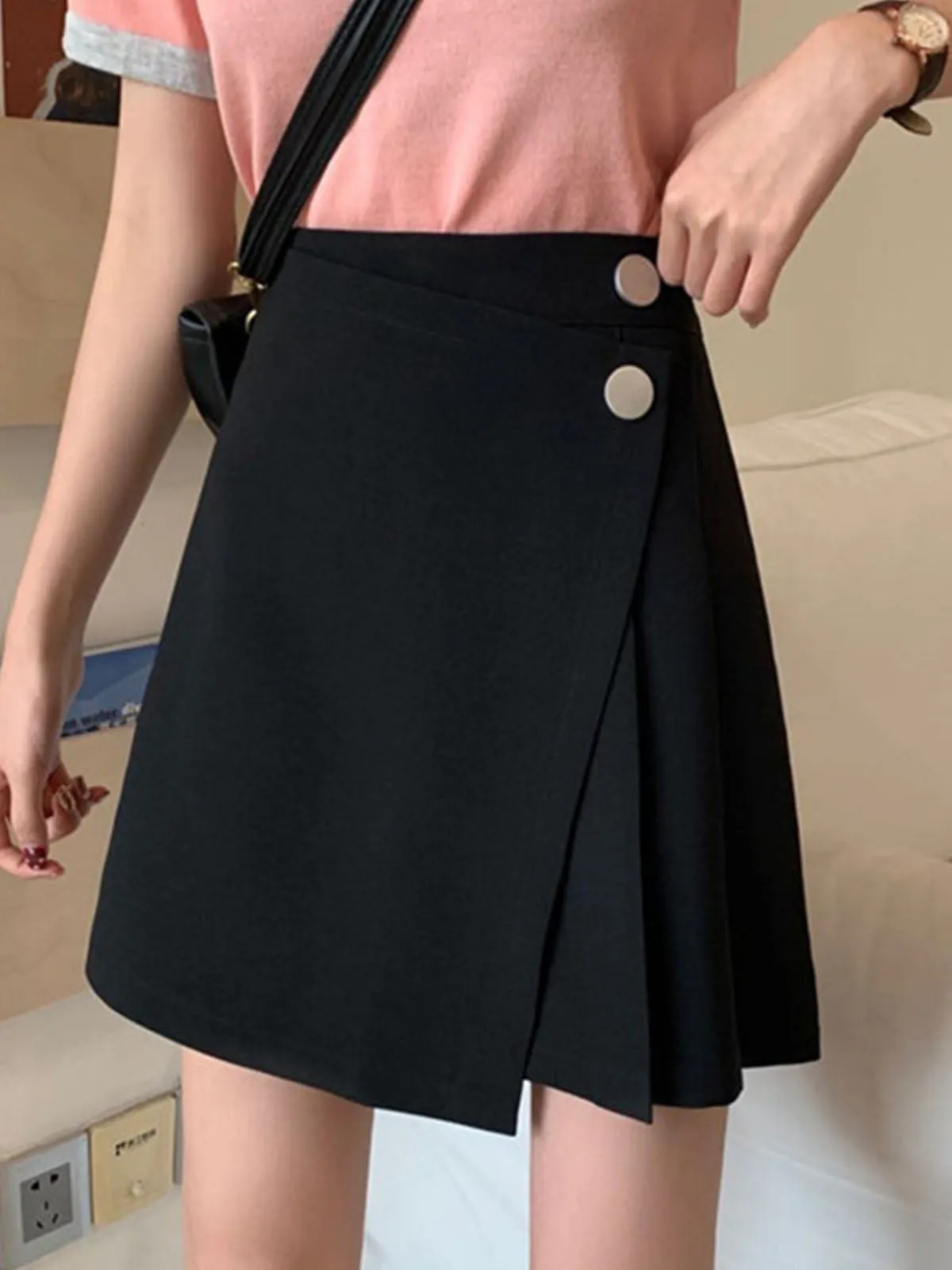 Asymmetrical Back-Zipper Pleated Jersey Skirt sold by COMMENSE product image thumbnail 3