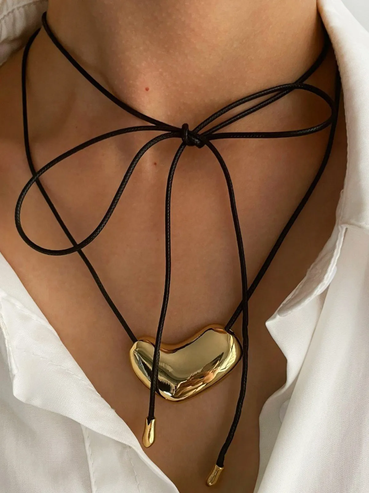 V-Shape Heart Rope Necklace sold by COMMENSE