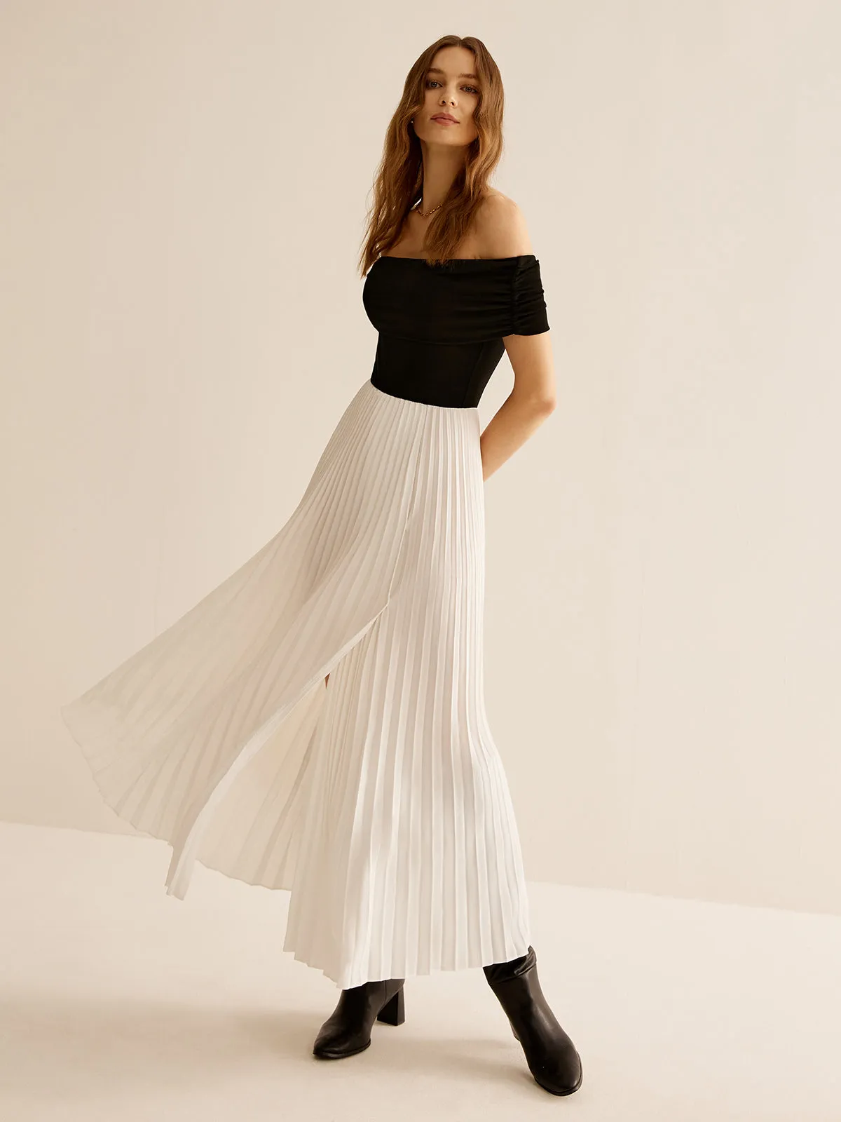 Off-Shoulder Panel Pleated Slit Dress sold by COMMENSE product image thumbnail 2
