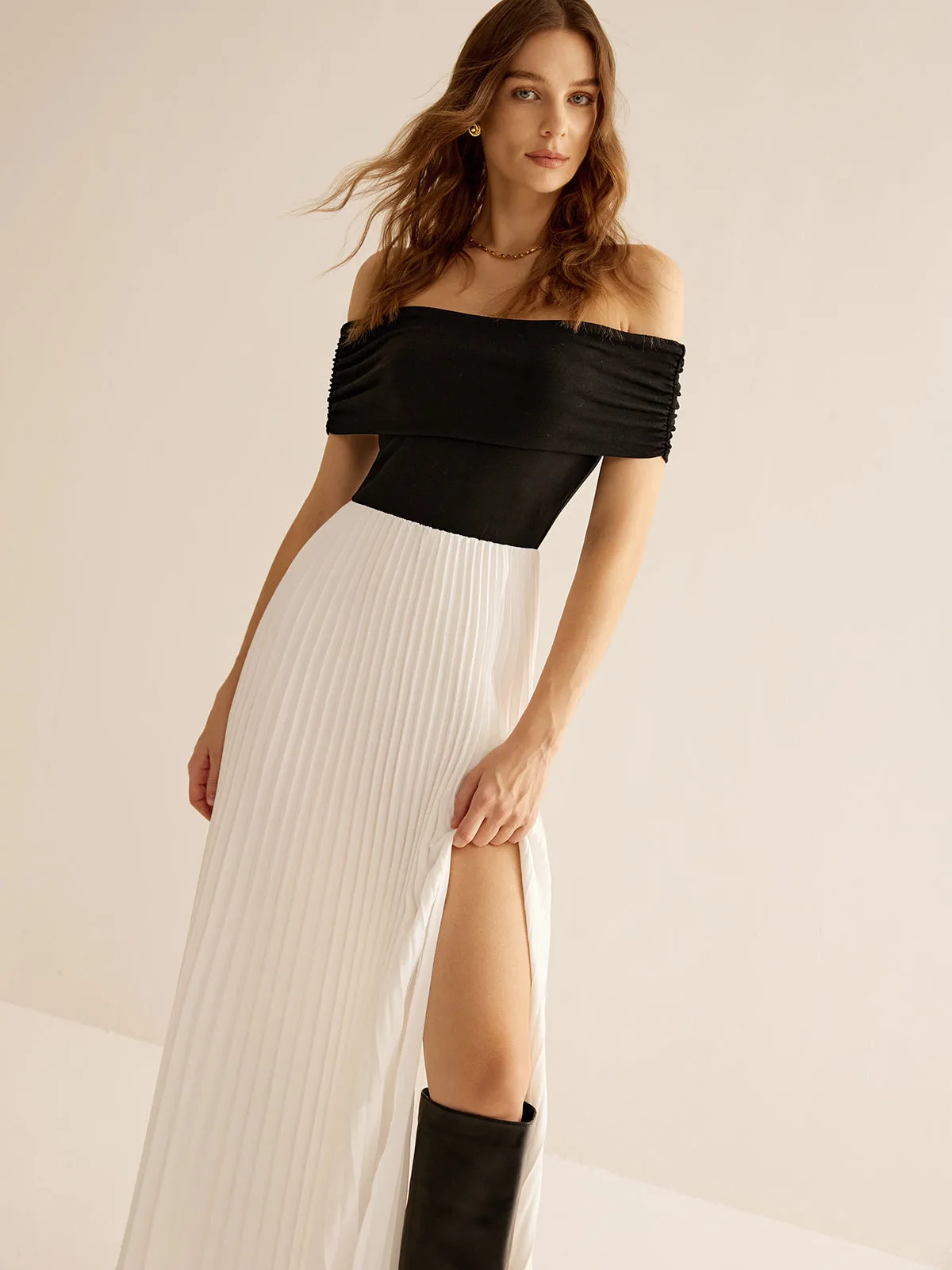 Off-Shoulder Panel Pleated Slit Dress sold by COMMENSE product image thumbnail 3