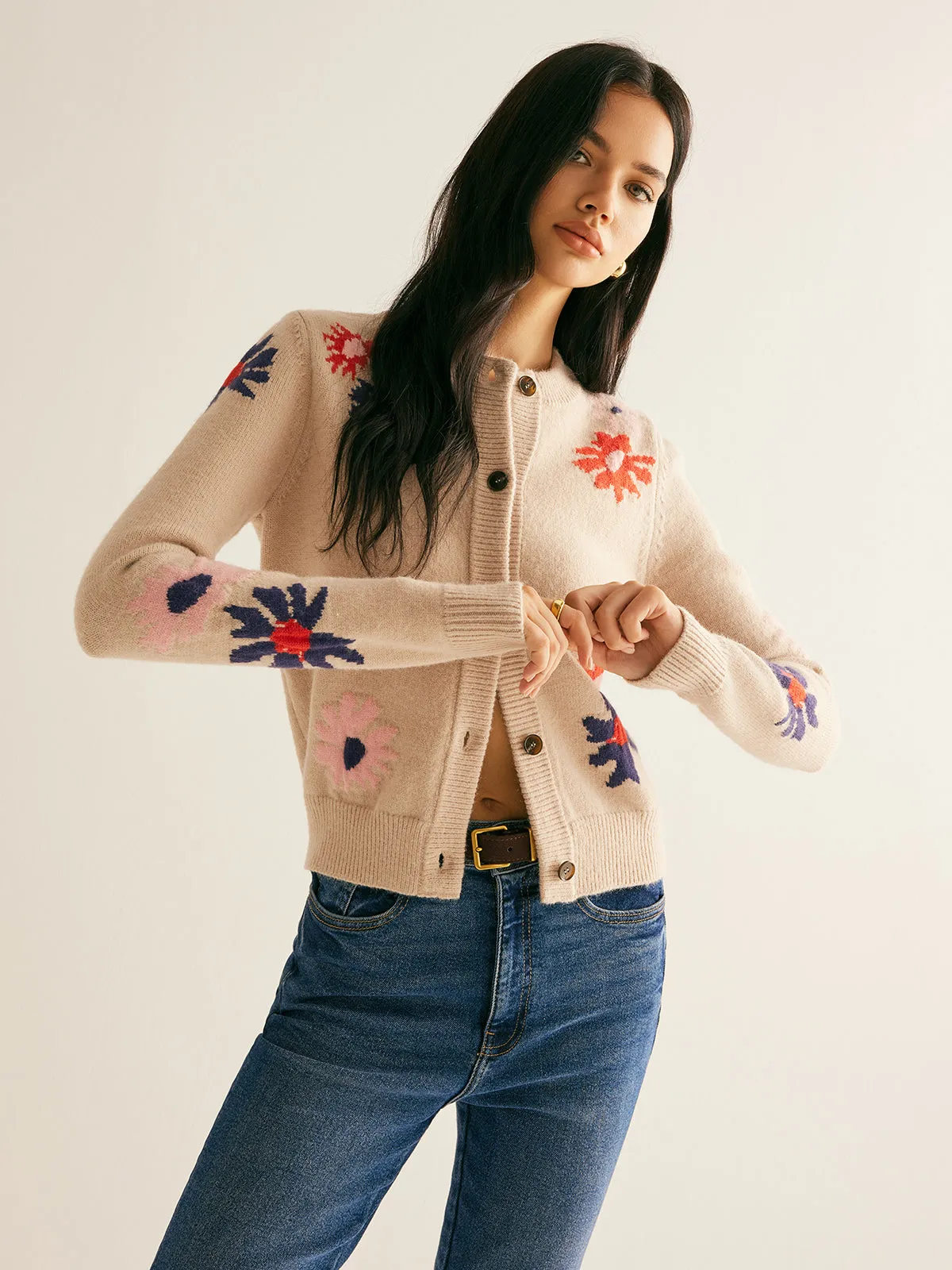 Floral Pattern Breasted Soft Cardigan sold by COMMENSE product image thumbnail 2