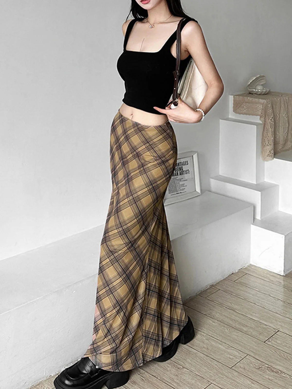 Vintage Plaid Midi Skirt sold by COMMENSE product image thumbnail 4