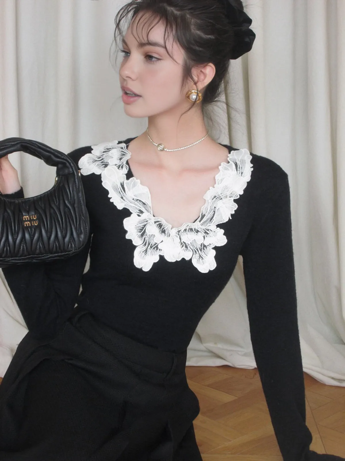Lace Collar Slim Sweater sold by COMMENSE product image thumbnail 2