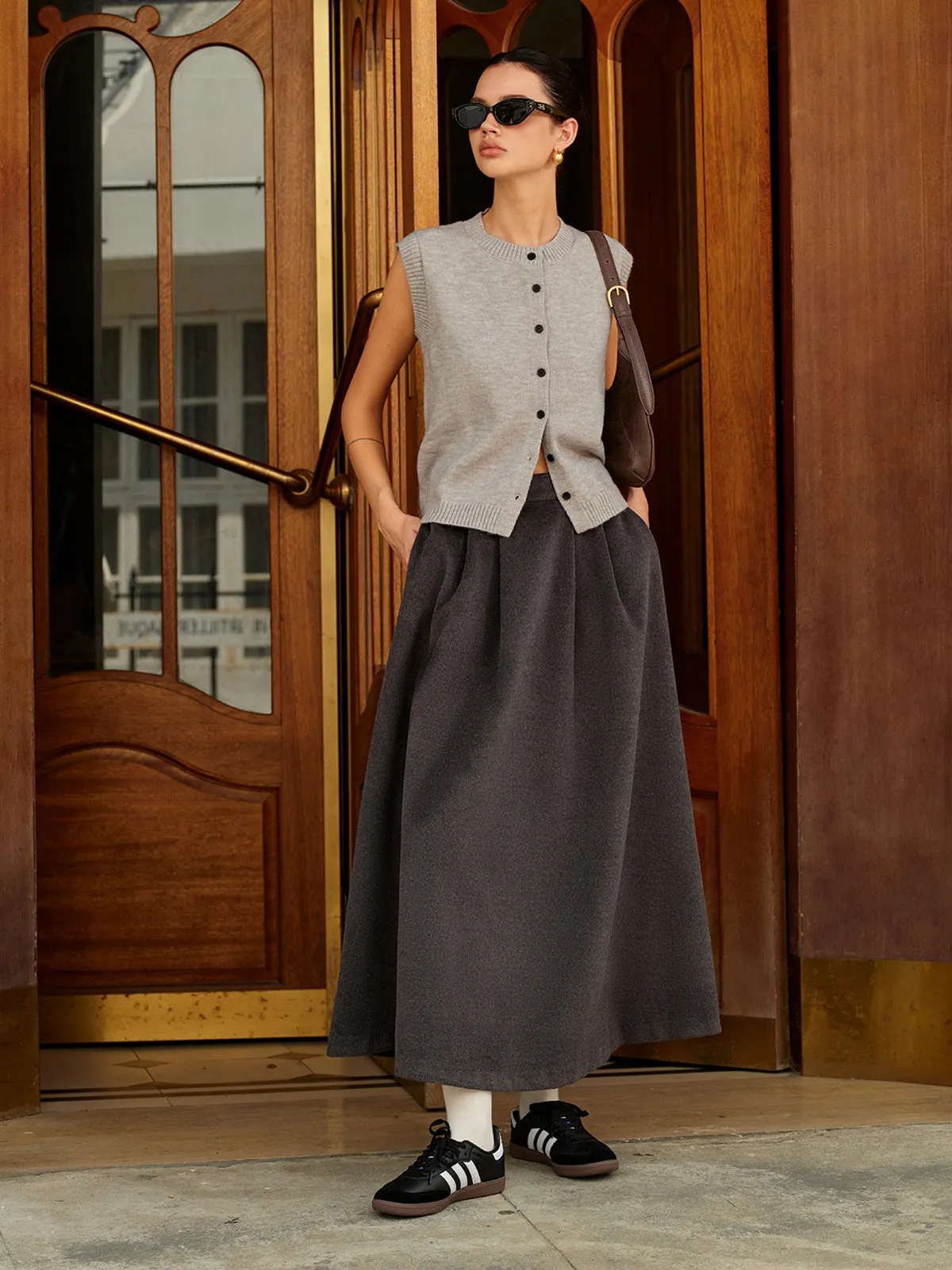 Wool-Blend Pockets Pleated Skirt sold by COMMENSE