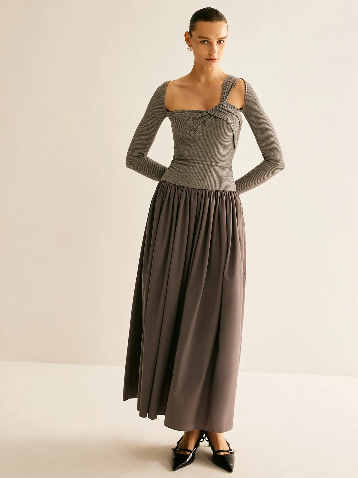 Asymmetrical Chic Panel Pleated Dress sold by COMMENSE product image thumbnail 2