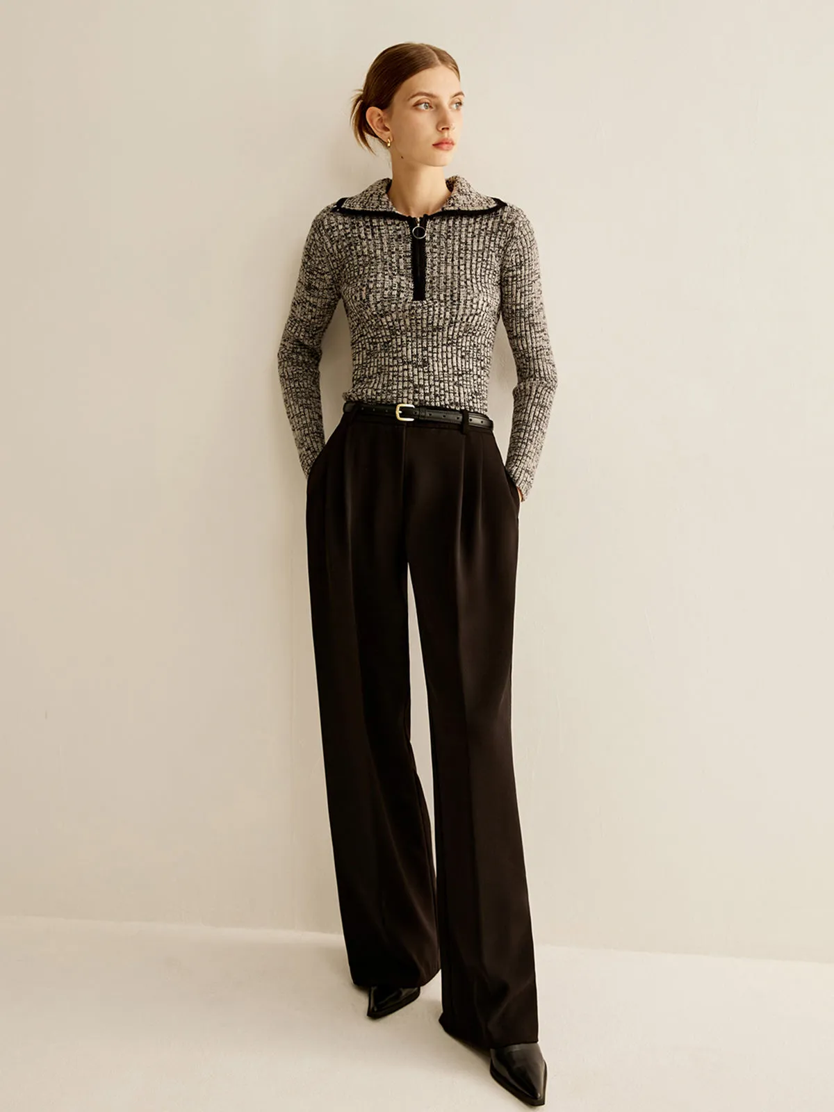 Vintage Contrast Trim Zipper Knit Top sold by COMMENSE product image thumbnail 2