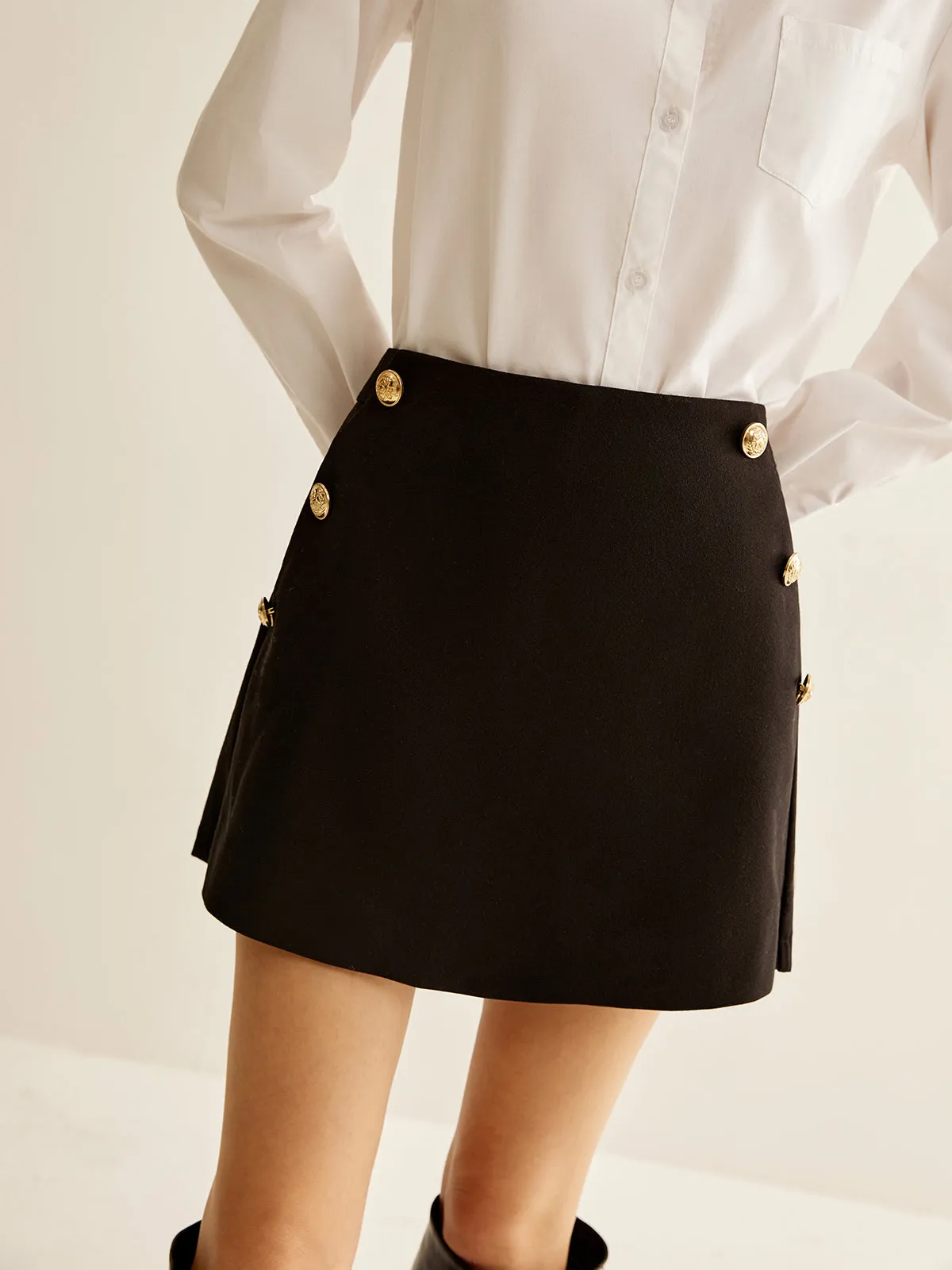 Metal-Decor Zipper Shorts sold by COMMENSE product image thumbnail 3