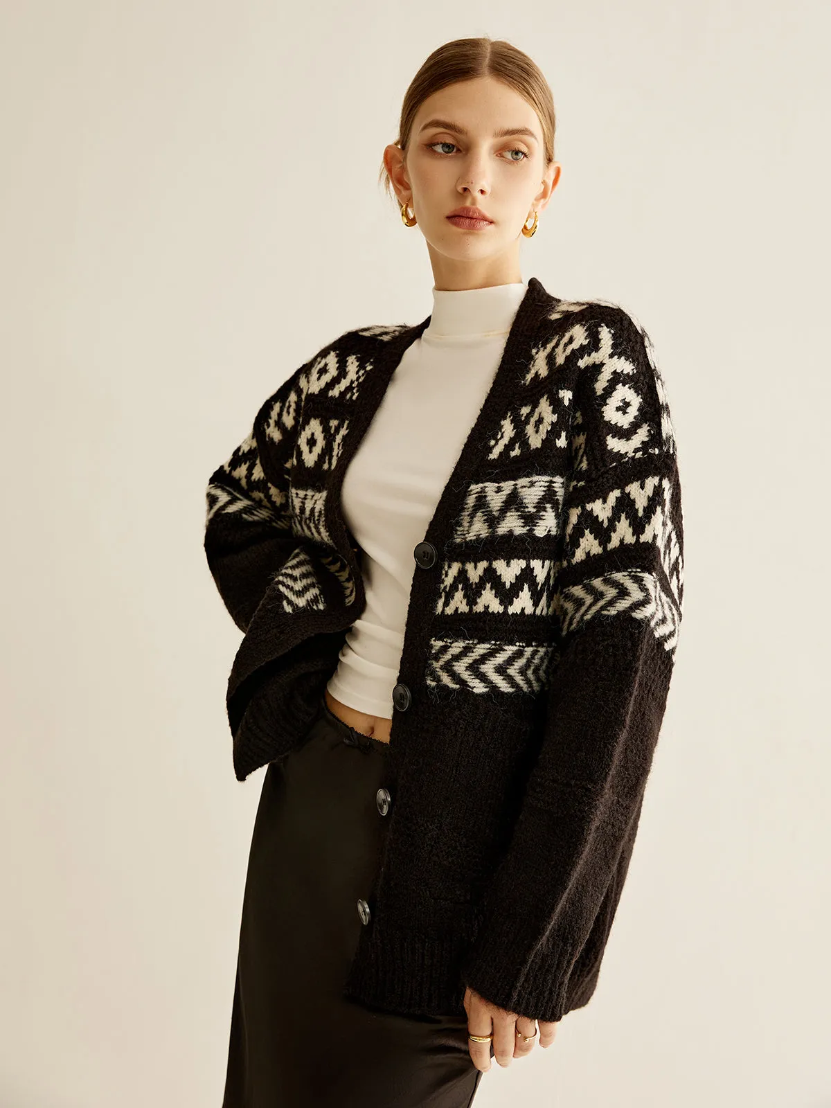 Geometric Printed Button Cardigan sold by COMMENSE product image thumbnail 3