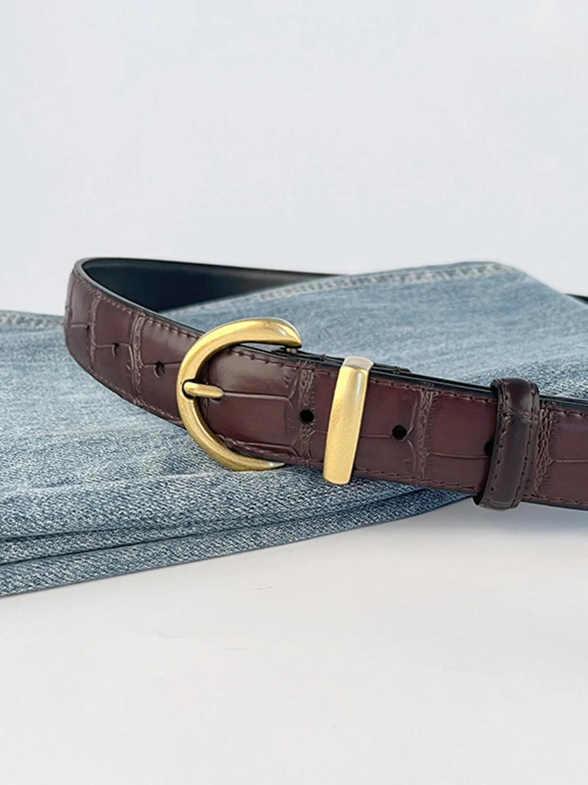 Vintage Crocodile Pattern Buckle Belt sold by COMMENSE product image thumbnail 2