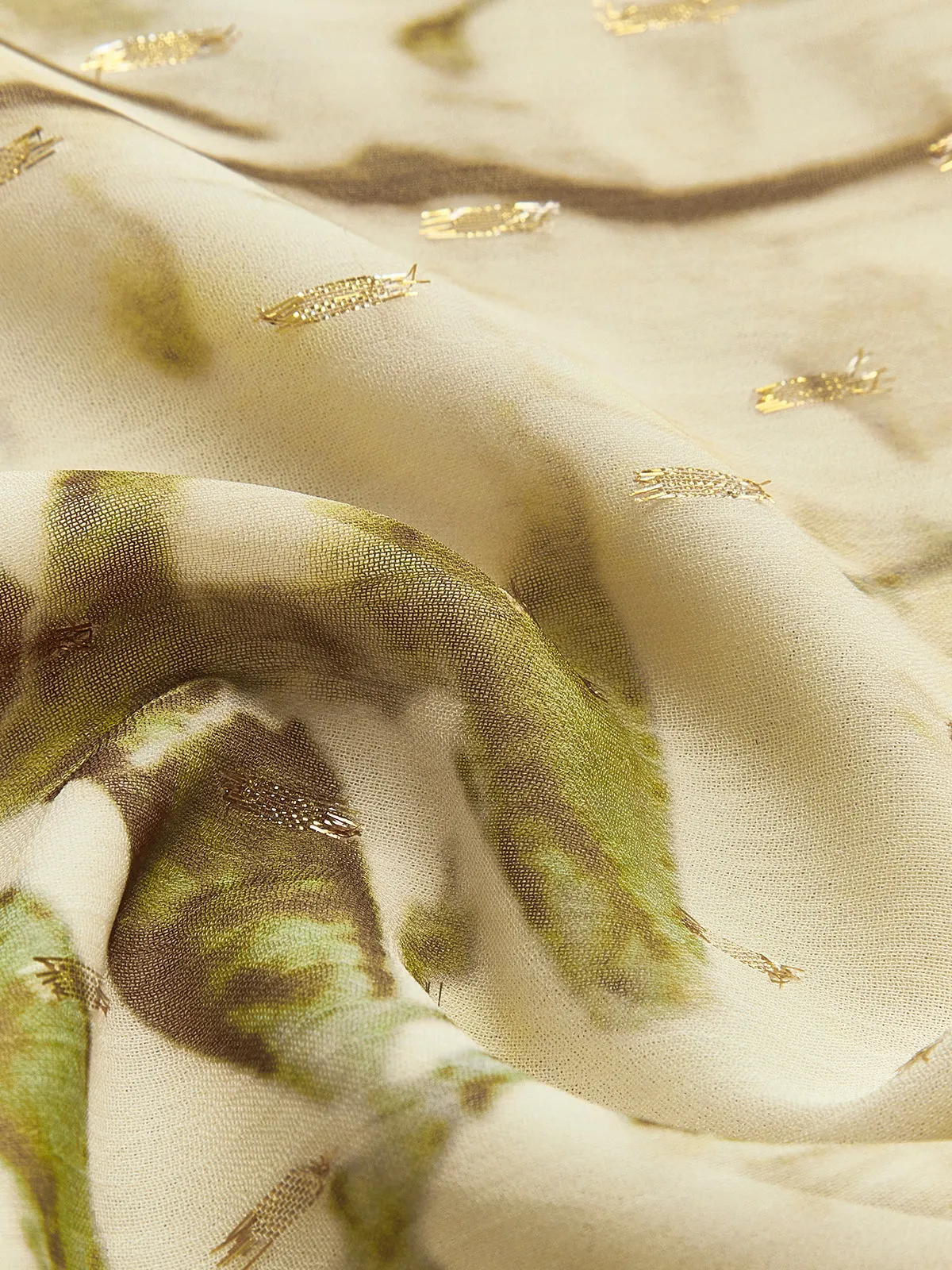 Printed Backless Chiffon Dress sold by COMMENSE product image thumbnail 2