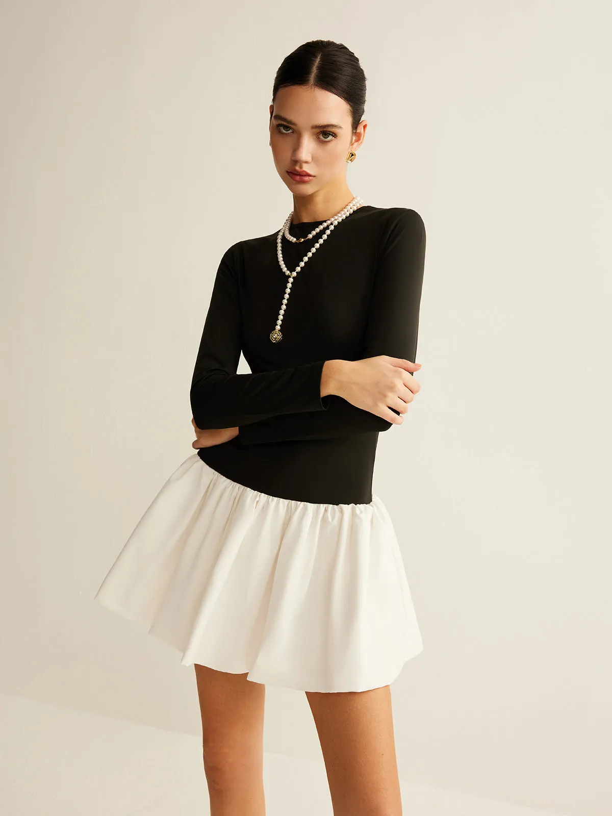 Two-Tone Panel Slim Dress sold by COMMENSE product image thumbnail 4