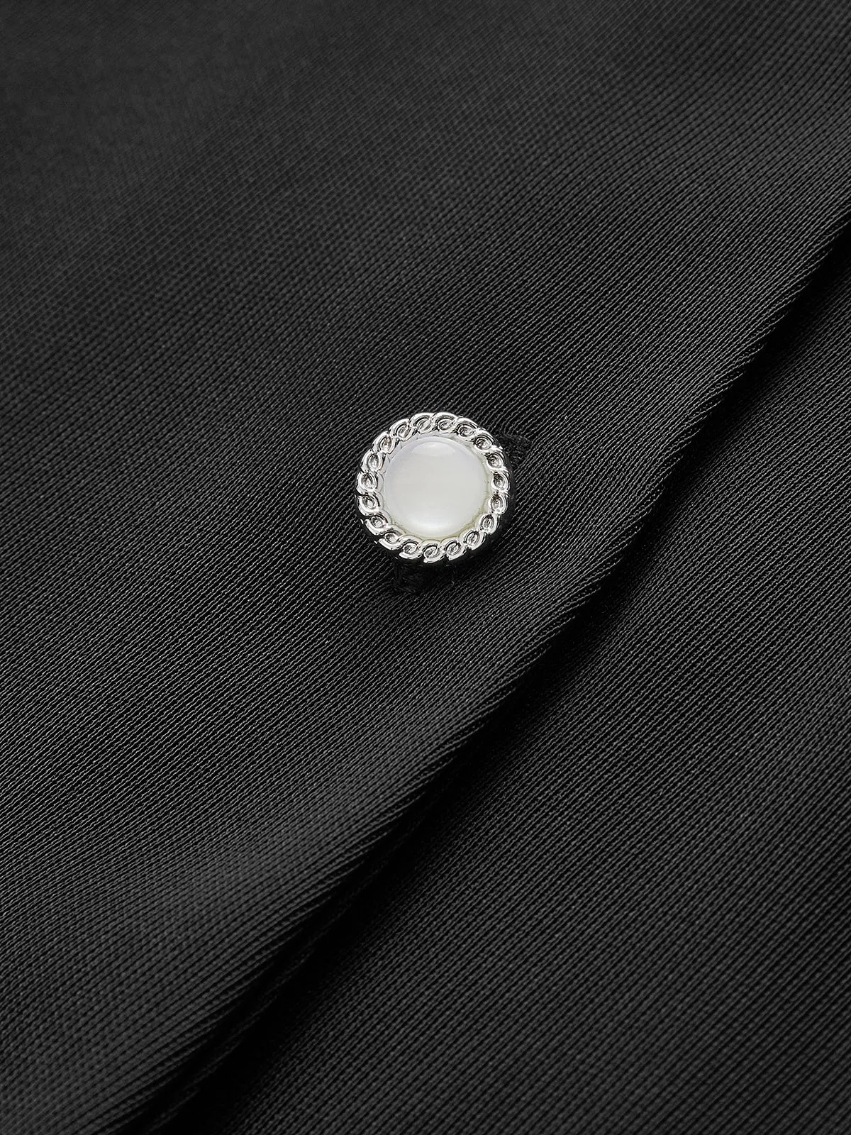 Contrast Binding Breasted Lapel Dress sold by COMMENSE product image thumbnail 3