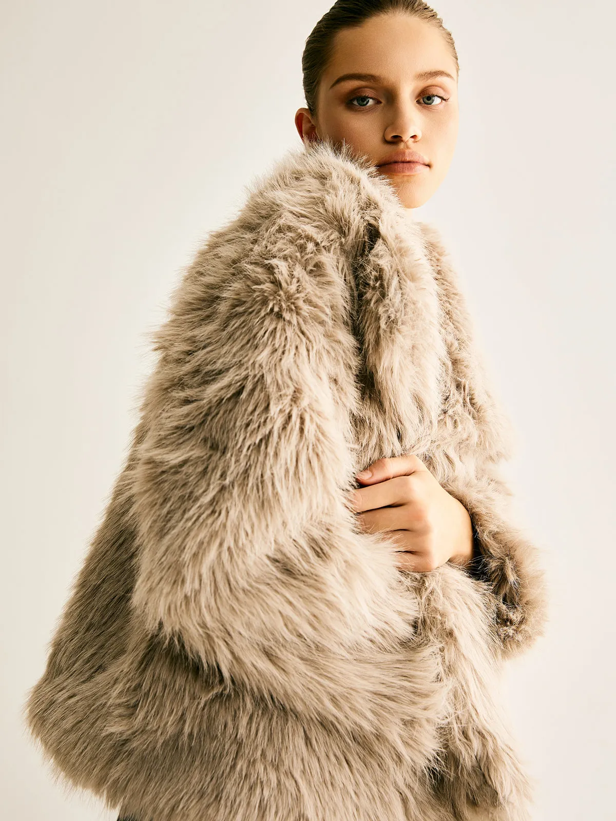 Lapel Pockets Faux Fur Coat sold by COMMENSE product image thumbnail 5