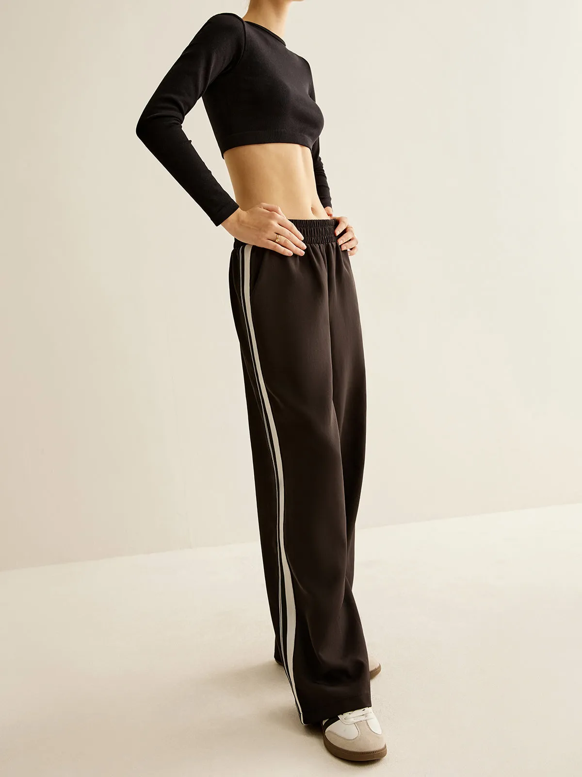 Contrast Striped Elastic Waist Pants sold by COMMENSE product image thumbnail 5