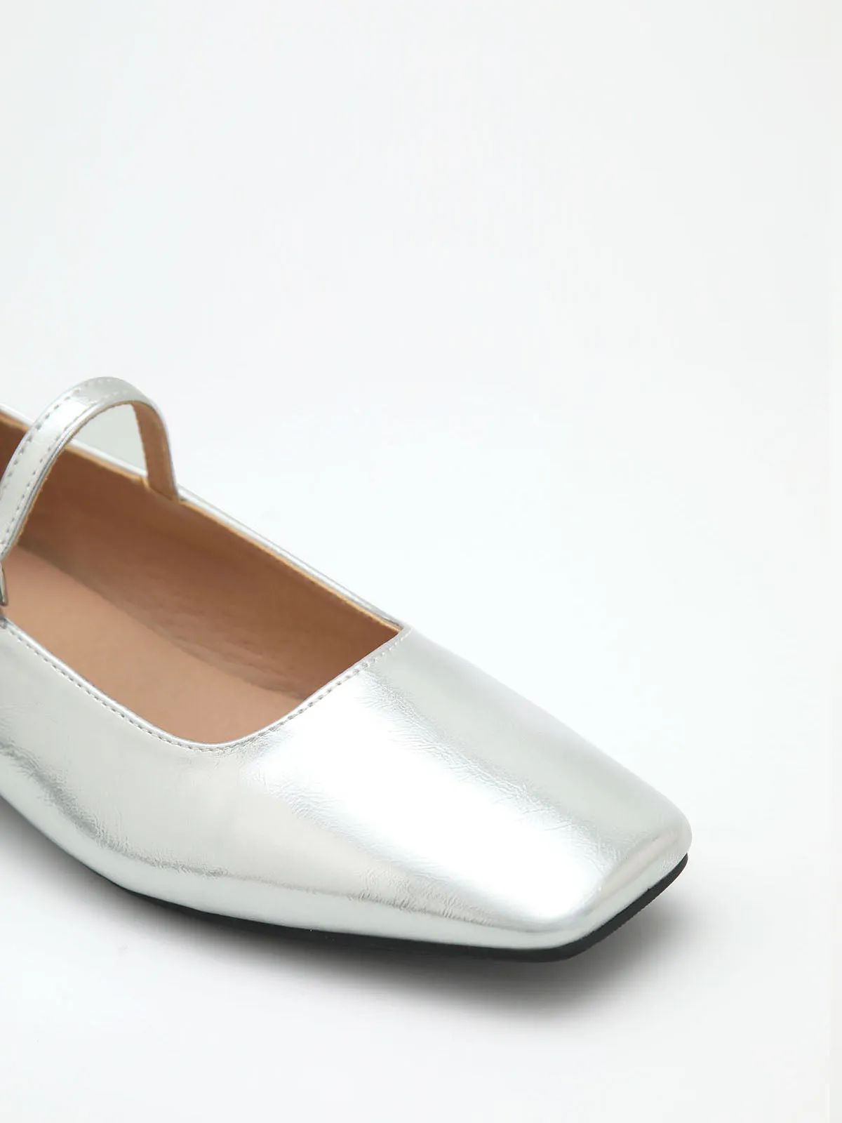 Square Toe Block Heel Mary Jane Shoes sold by COMMENSE product image thumbnail 2