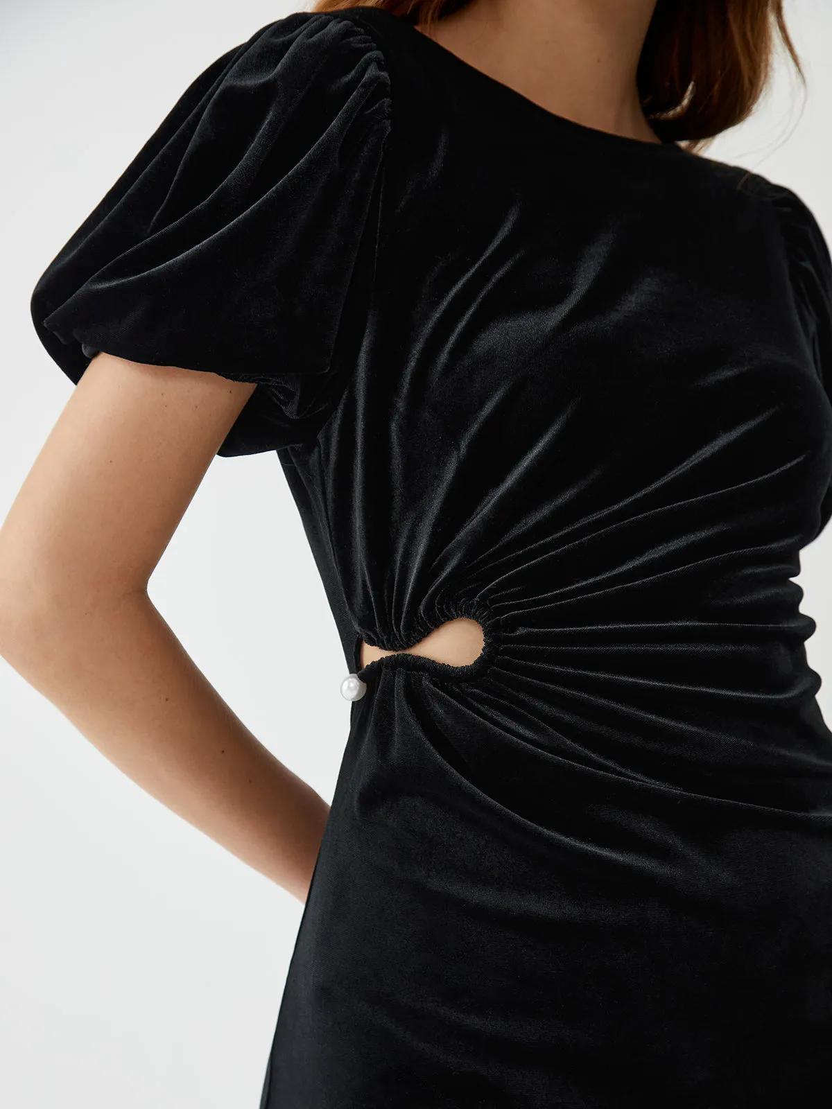 Cutout Pleated Waist Puff Sleeve Long Dress sold by COMMENSE product image thumbnail 5