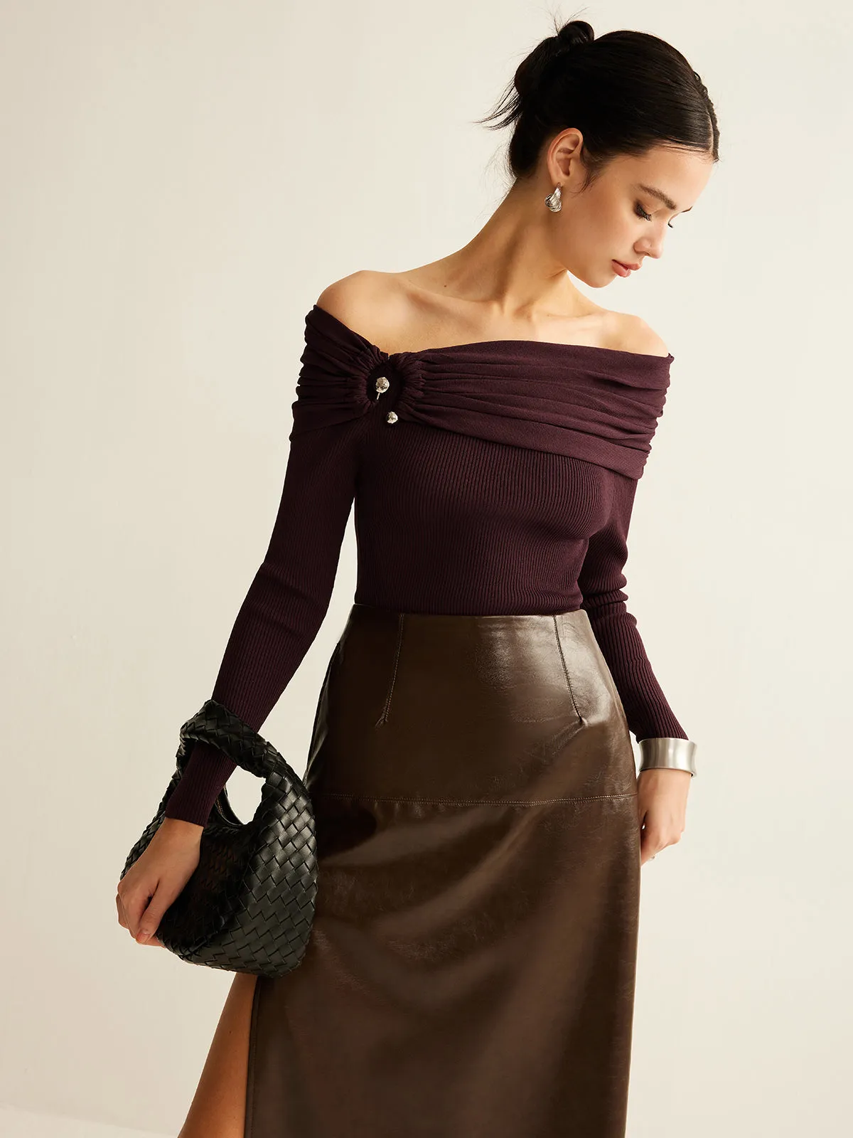 Ruched Slim Knit Top sold by COMMENSE