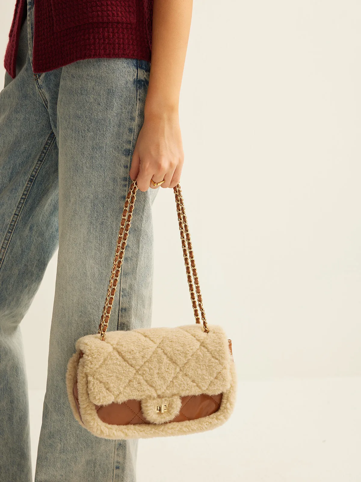 Rhombic Plush Small Pillow Bag sold by COMMENSE product image thumbnail 4