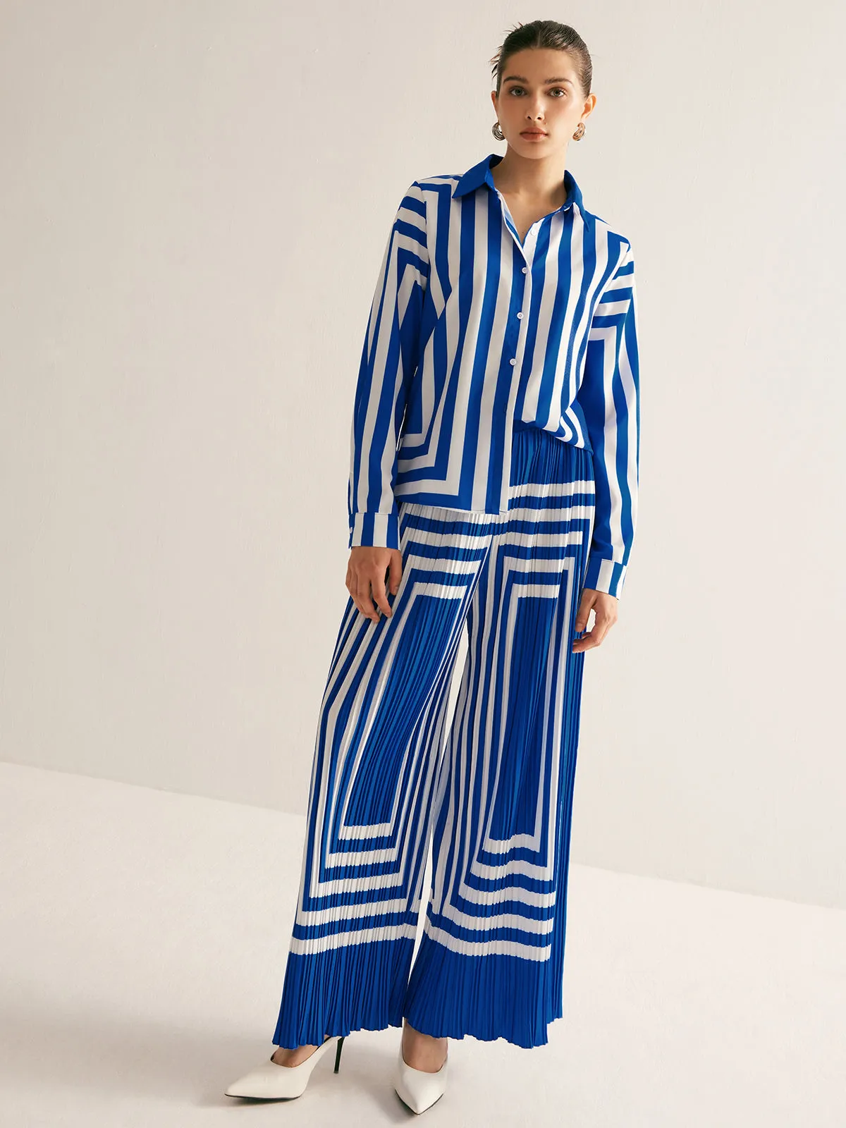 Geometric Striped Pants Set sold by COMMENSE