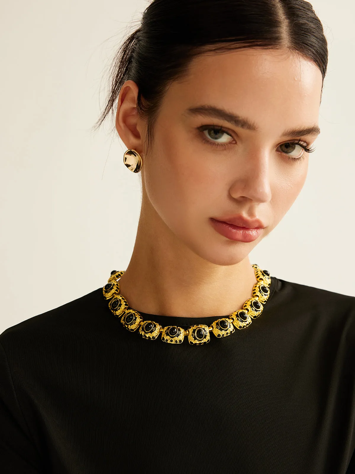 Vintage Enamel Necklace sold by COMMENSE product image thumbnail 2