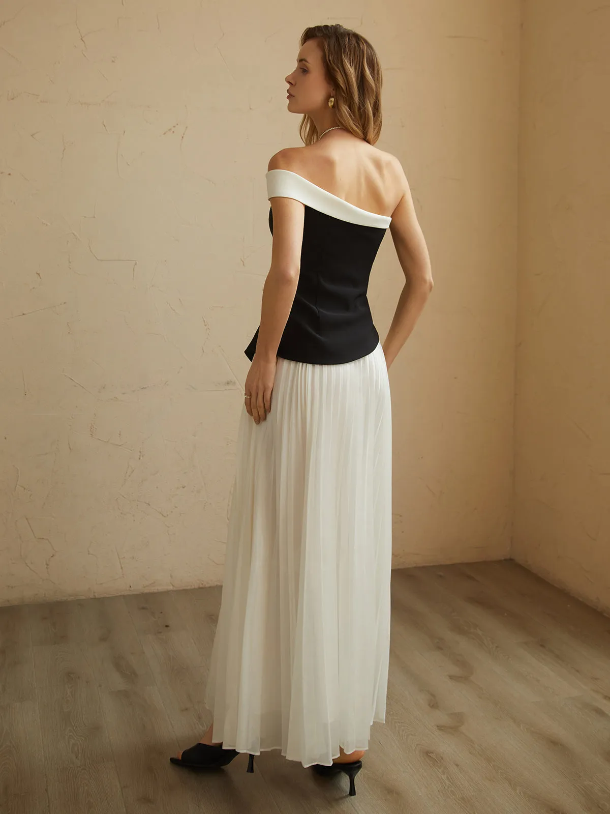 Contrast Trim Off-Shoulder Long Dress sold by COMMENSE product image thumbnail 4