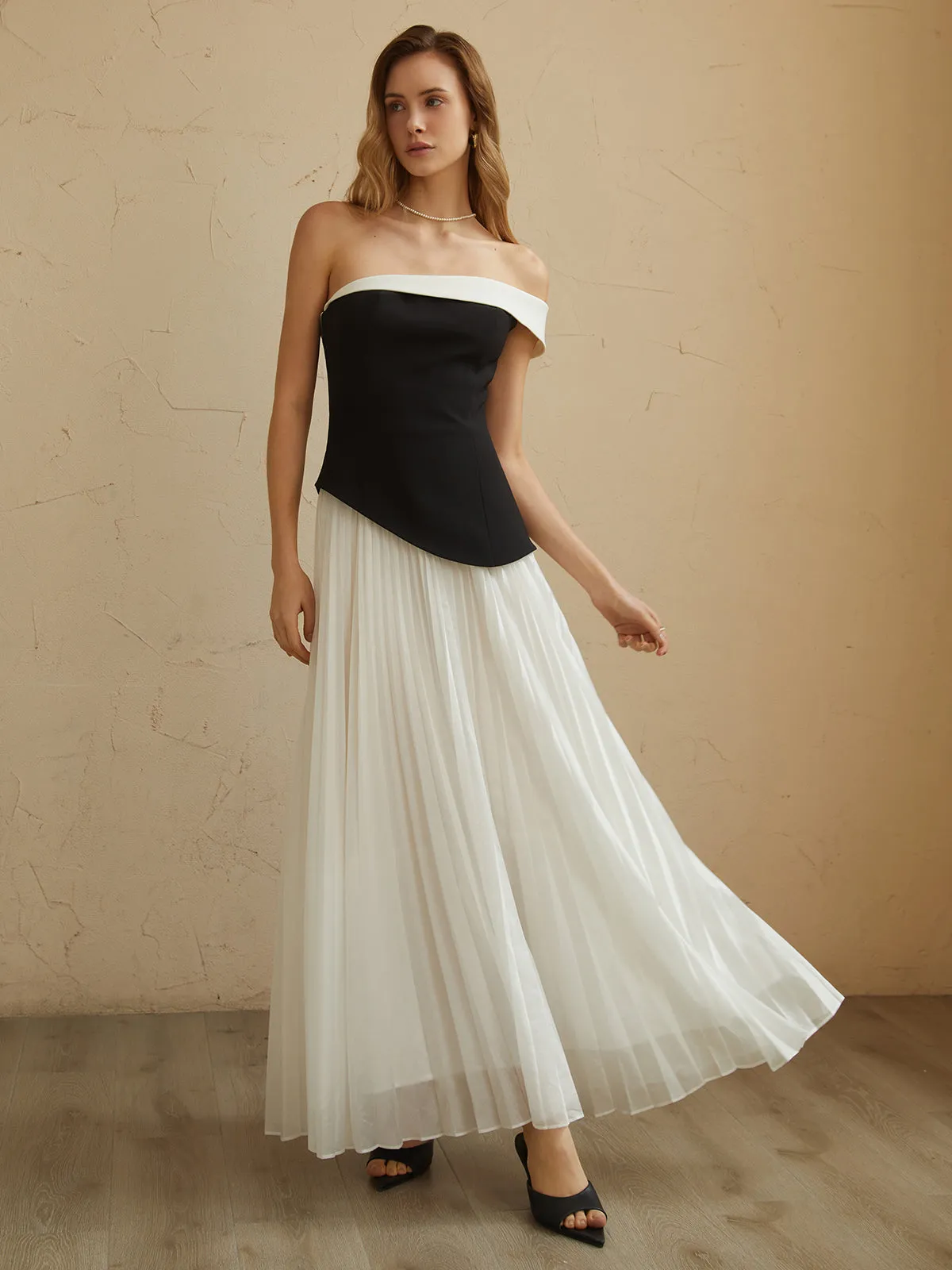 Contrast Trim Off-Shoulder Long Dress sold by COMMENSE product image thumbnail 2