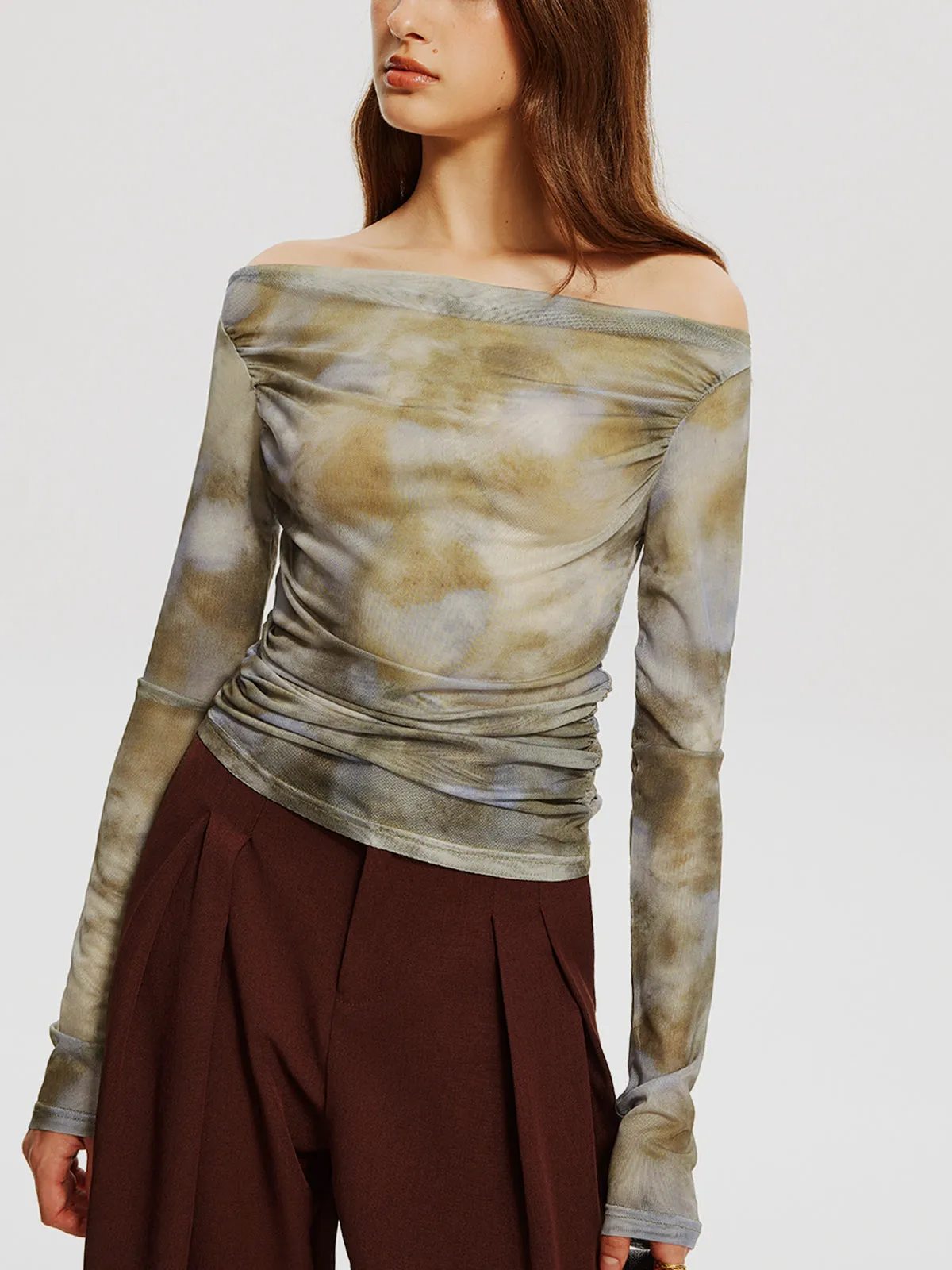 Off-Shoulder Tie Dye Pleated Top sold by COMMENSE product image thumbnail 3