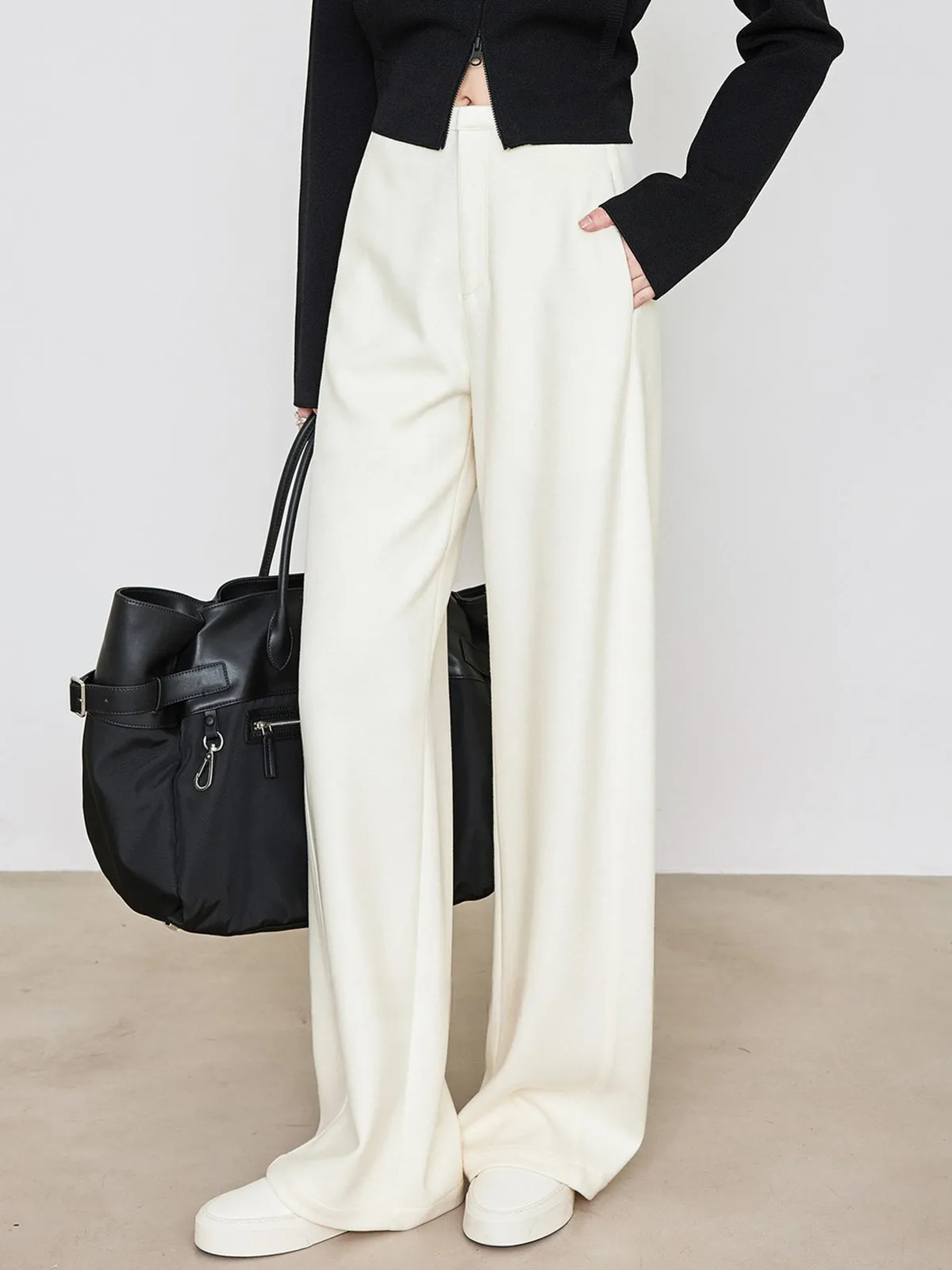 Minimalist Pockets Draped Pants sold by COMMENSE product image thumbnail 2