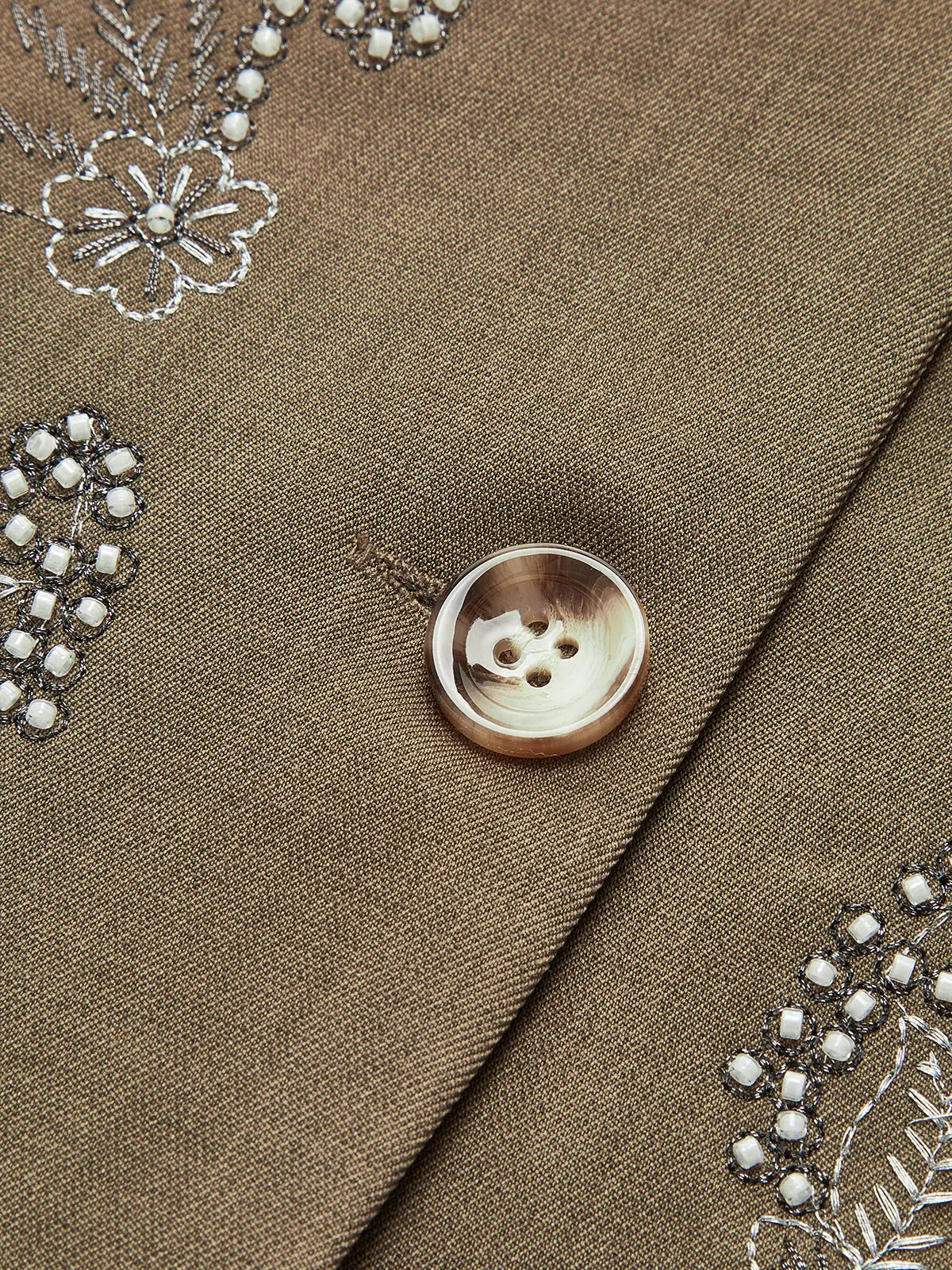 Boheme Embroidery Button Blazer sold by COMMENSE product image thumbnail 4