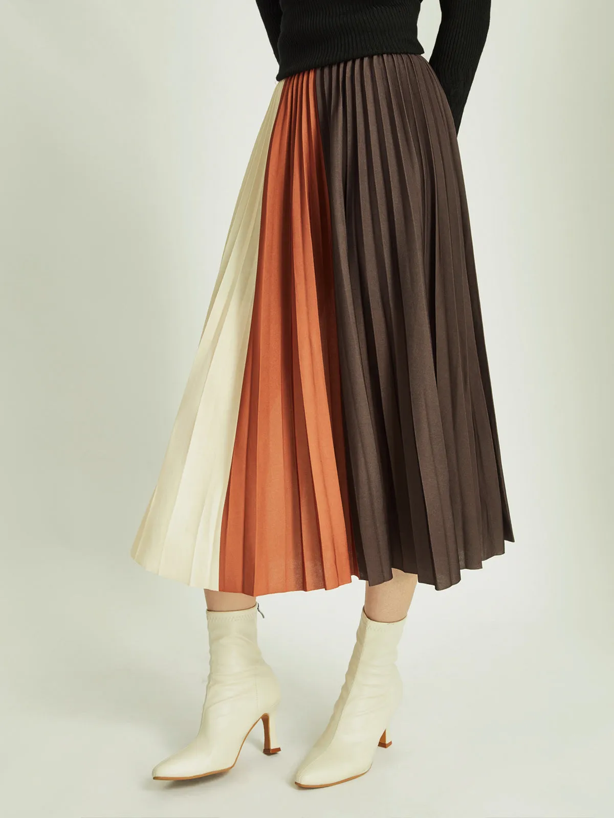 Color Block Pleated Skirt sold by COMMENSE product image thumbnail 2