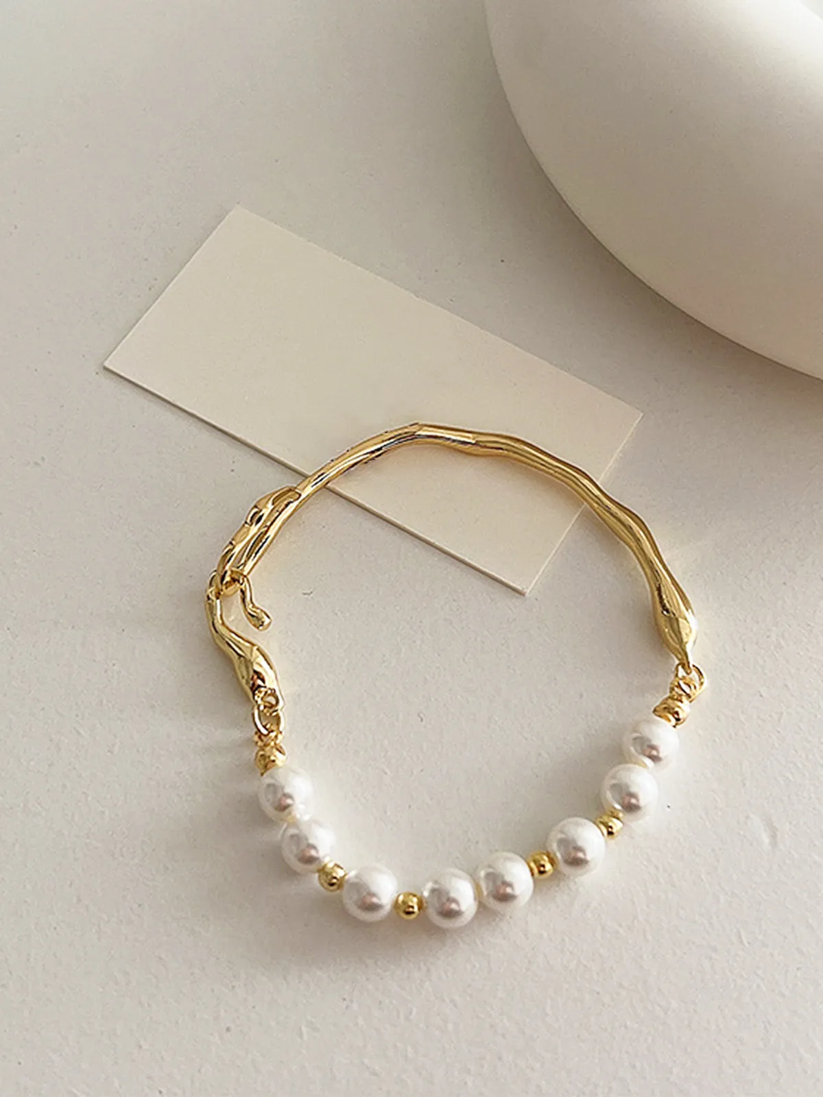 Irregular Metal Pearl Bracelet sold by COMMENSE product image thumbnail 3