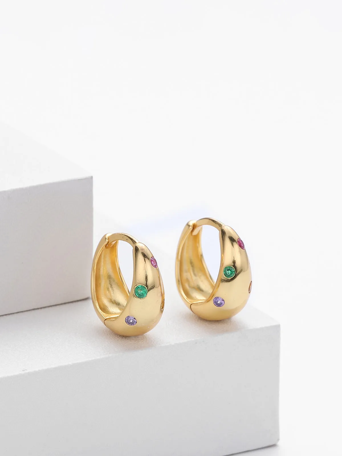 Chunky Hoop Earrings sold by COMMENSE product image thumbnail 4