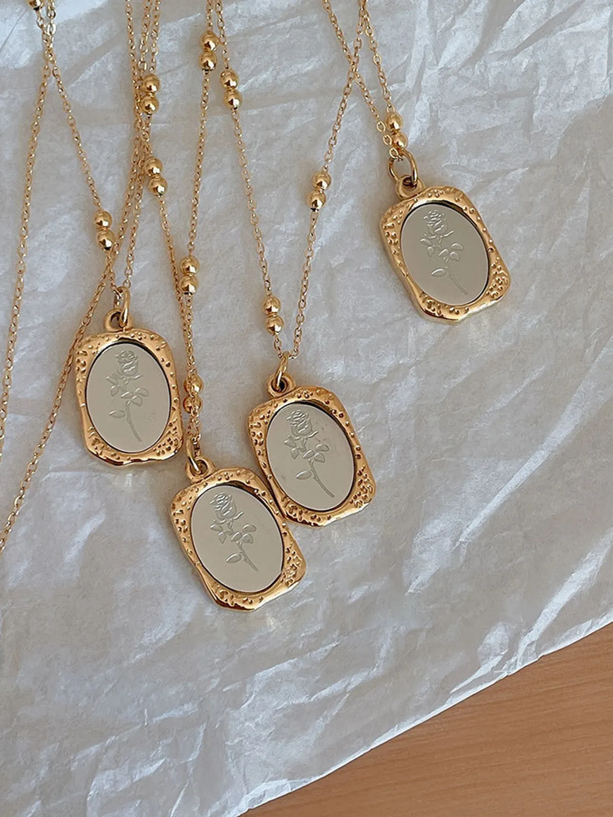 Embossed Rose Square Pendant Necklace sold by COMMENSE product image thumbnail 4