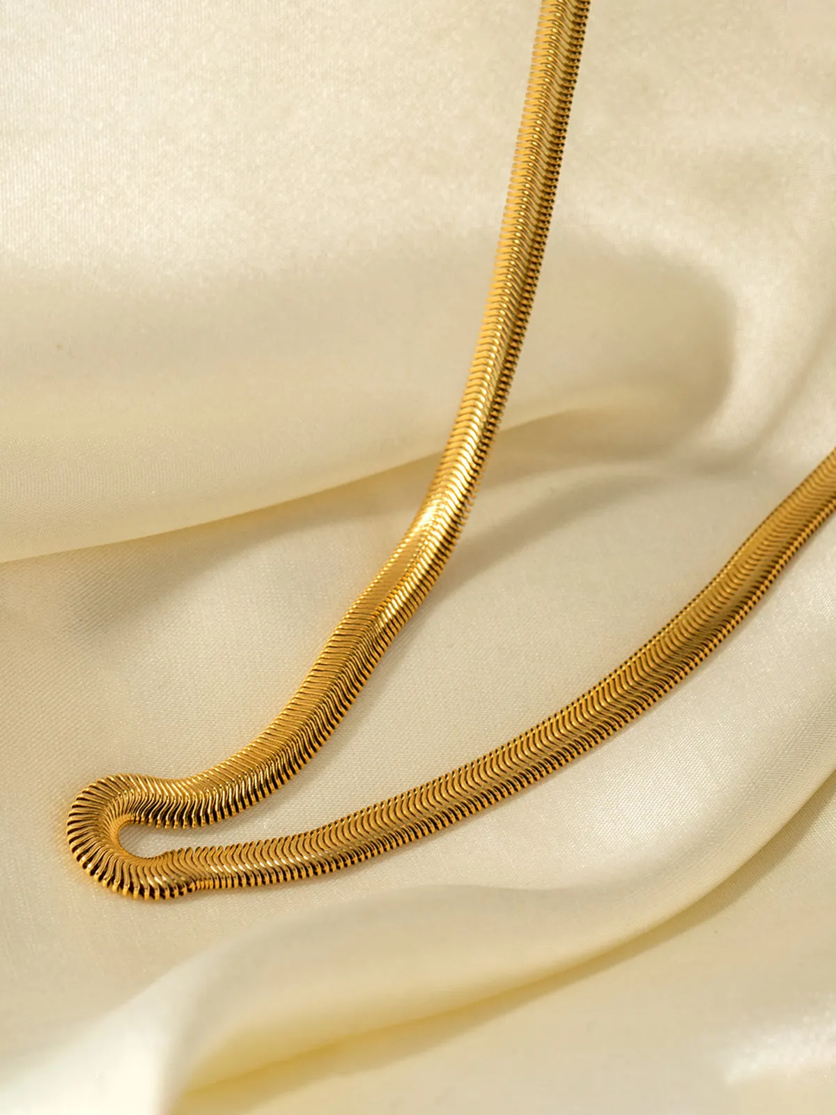 Minimalist Snake-Chain Necklace sold by COMMENSE product image thumbnail 2