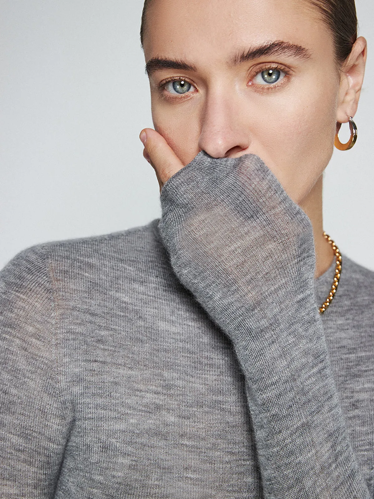 Wool-Blend Minimalist Skinny Knit Top sold by COMMENSE product image thumbnail 5