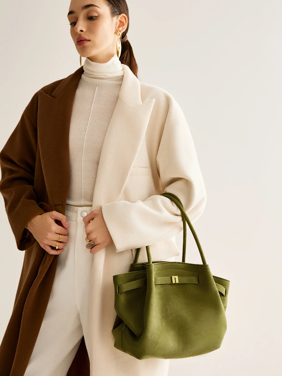 Suede Pleated Top Handle Bag sold by COMMENSE product image thumbnail 5