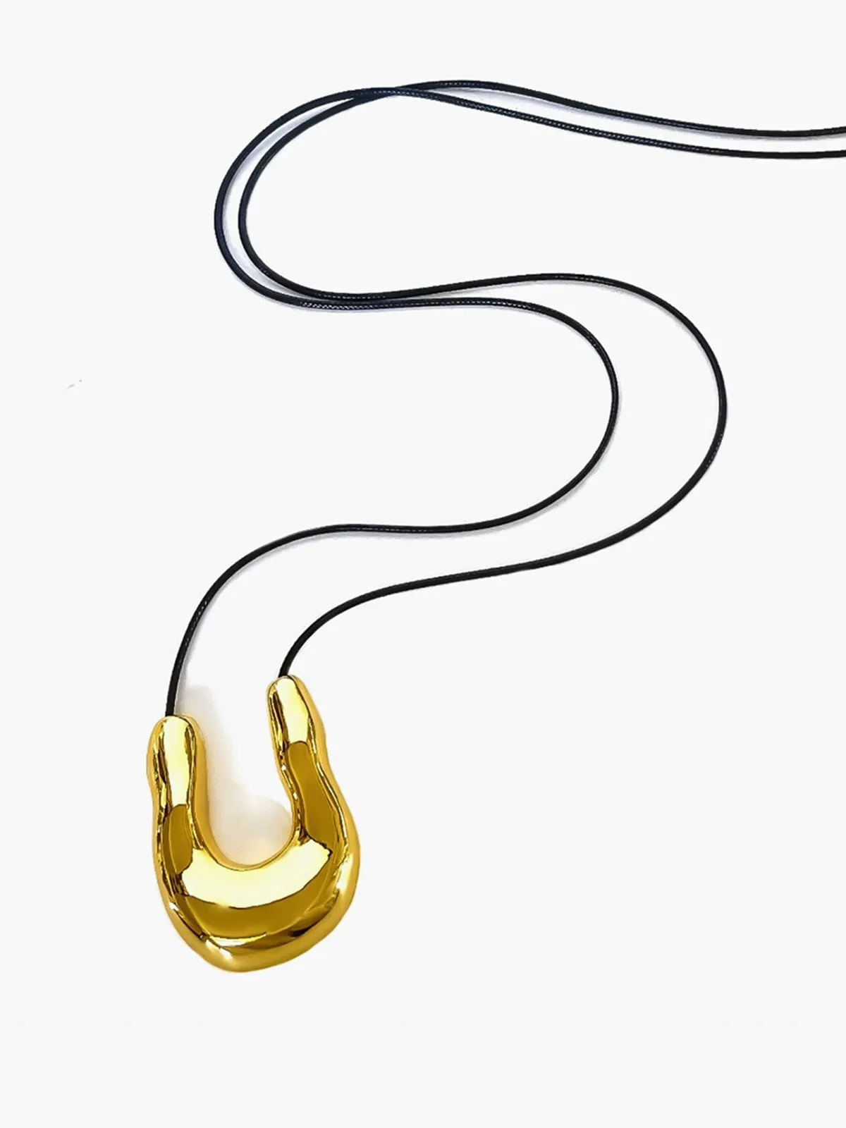 U-Shape Horseshoe Rope Necklace sold by COMMENSE product image thumbnail 3
