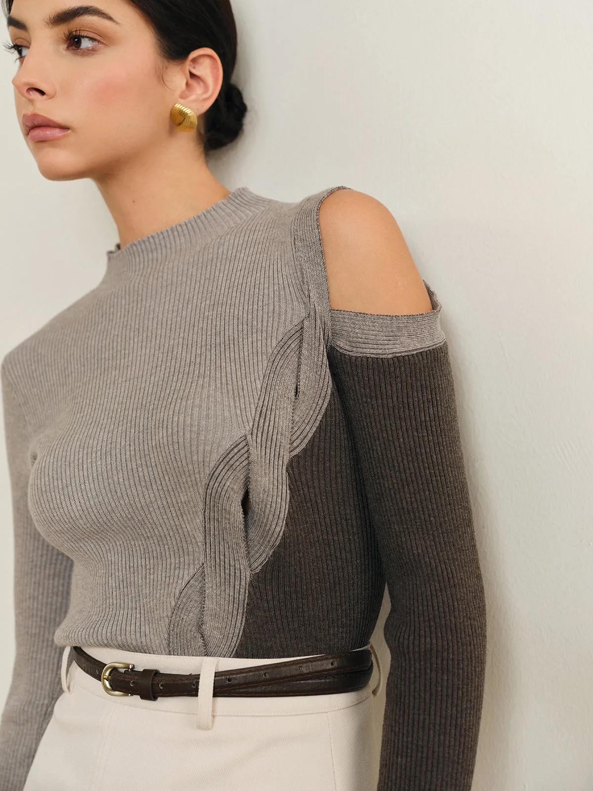 Casual Color Block Cutout Knit Top sold by COMMENSE product image thumbnail 2
