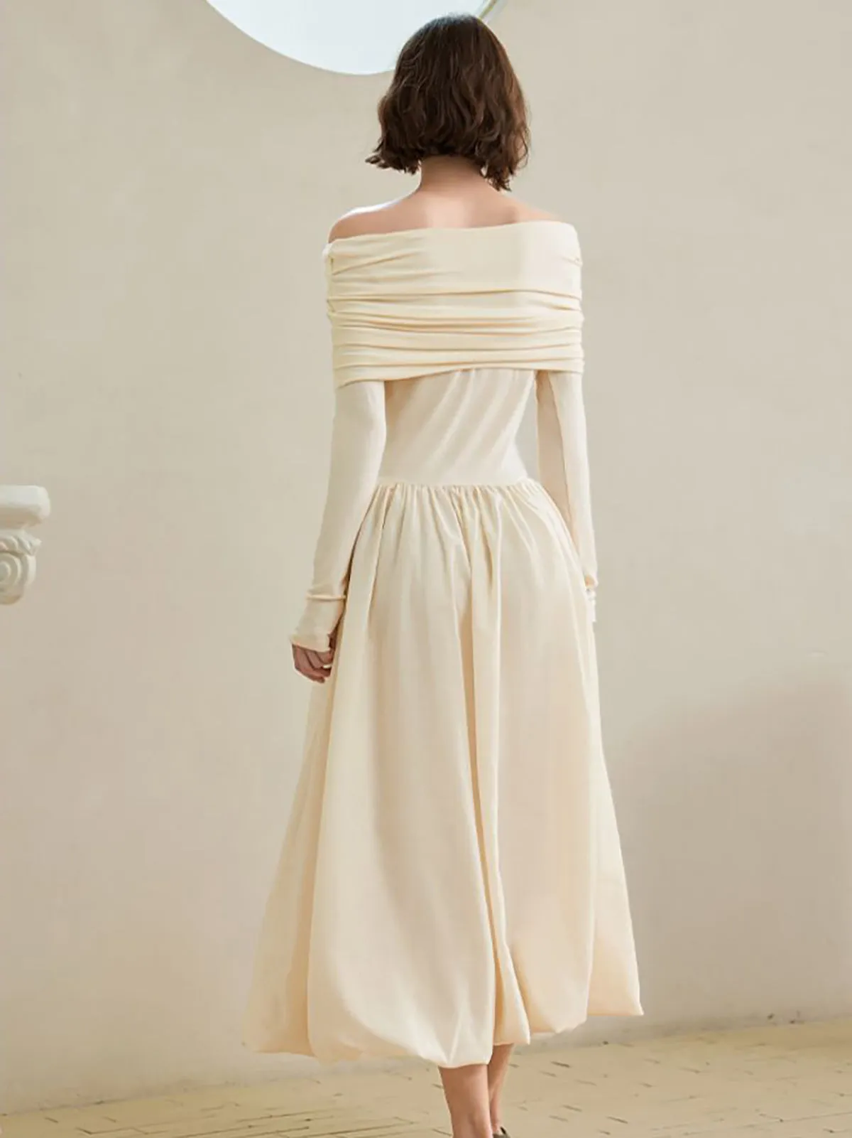 Off-Shoulder Bud Waist Pleated Knit Dress sold by COMMENSE product image thumbnail 3
