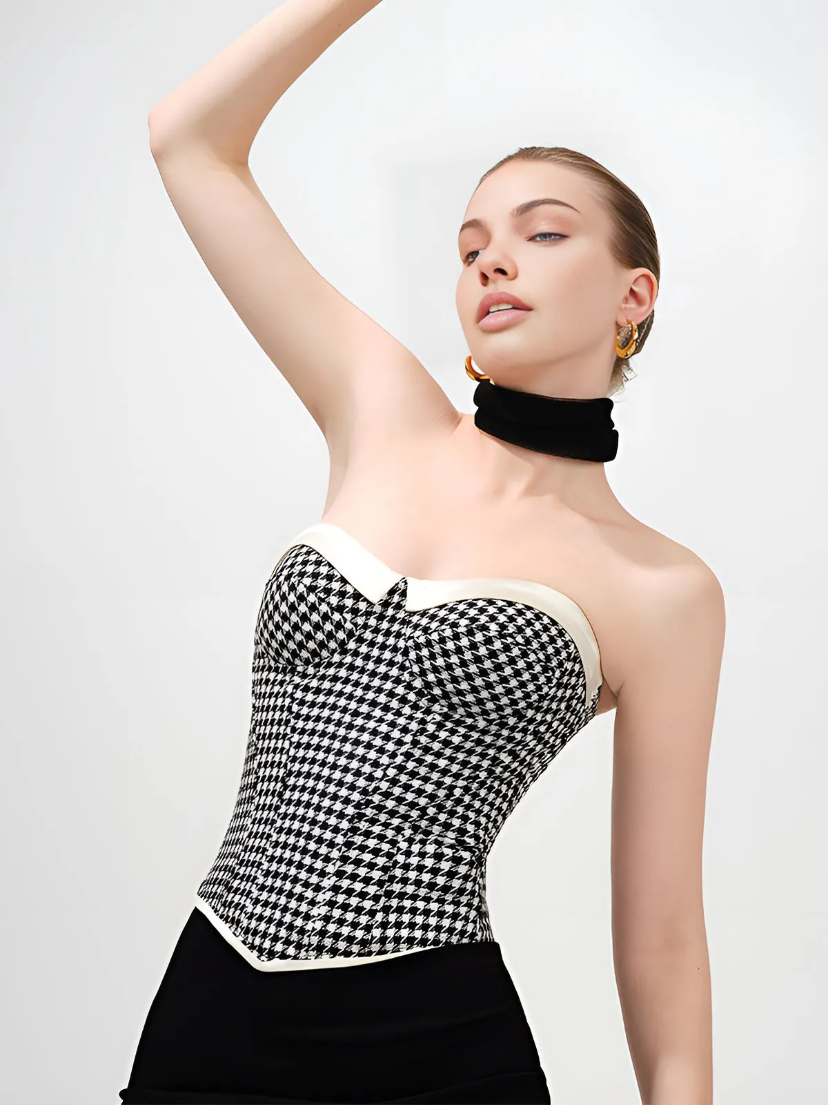 Contrast Trim Sweetheart Corset sold by COMMENSE product image thumbnail 3