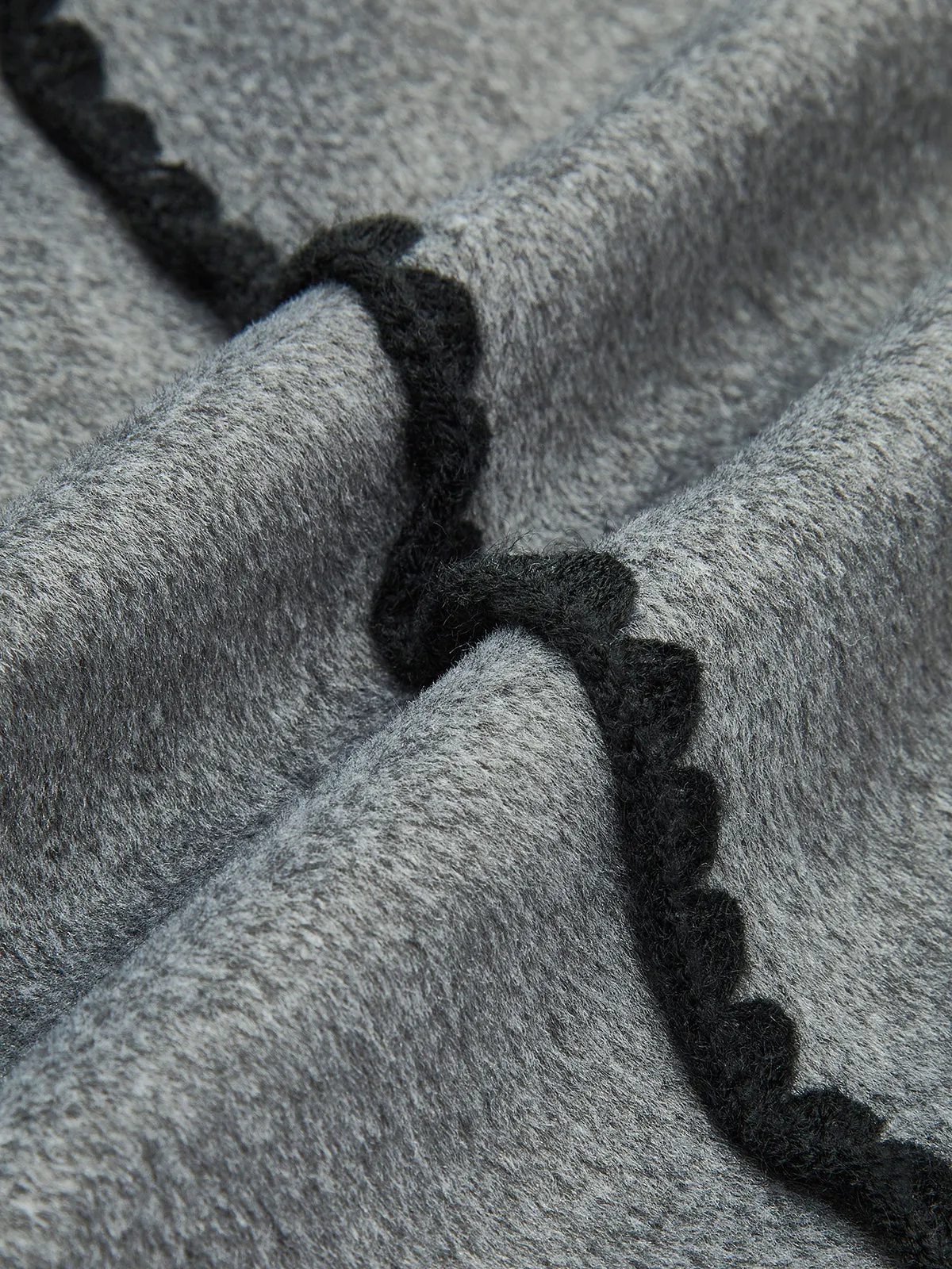 Embroidered Contrast Trim Zipper Skirt sold by COMMENSE product image thumbnail 3