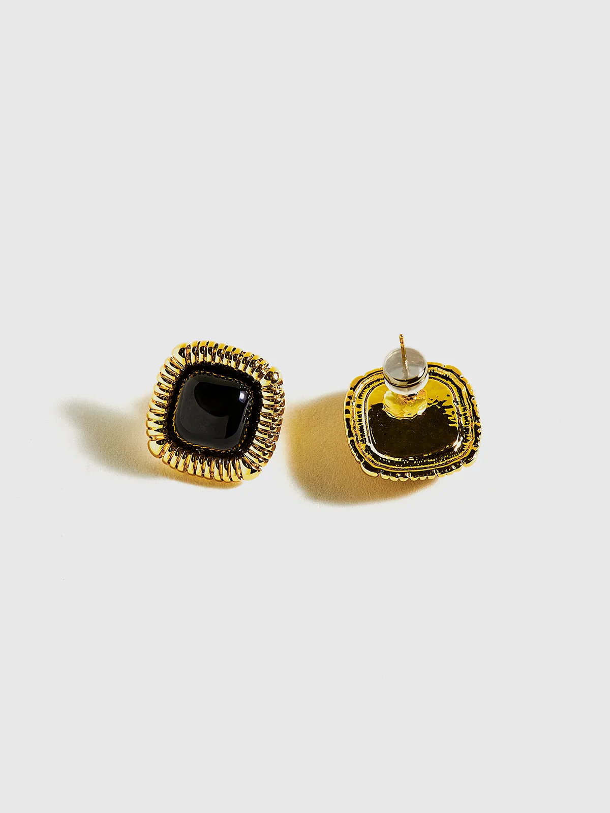 Spring Wire Edge Stud Earrings sold by COMMENSE product image thumbnail 3