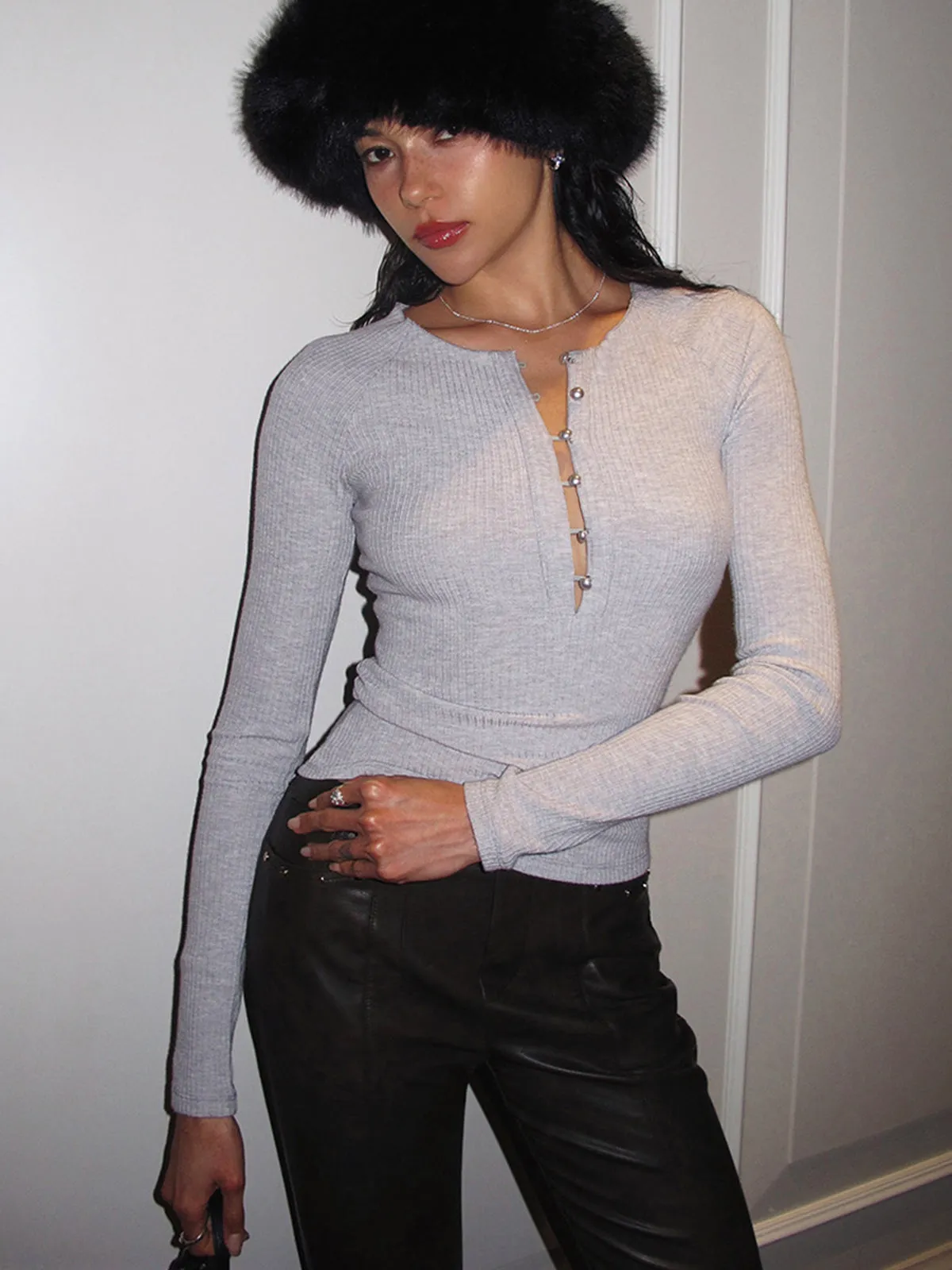 Pearl Button Cutout Skinny Top sold by COMMENSE product image thumbnail 3